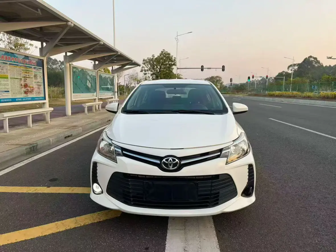 Toyota Vios  из Китая