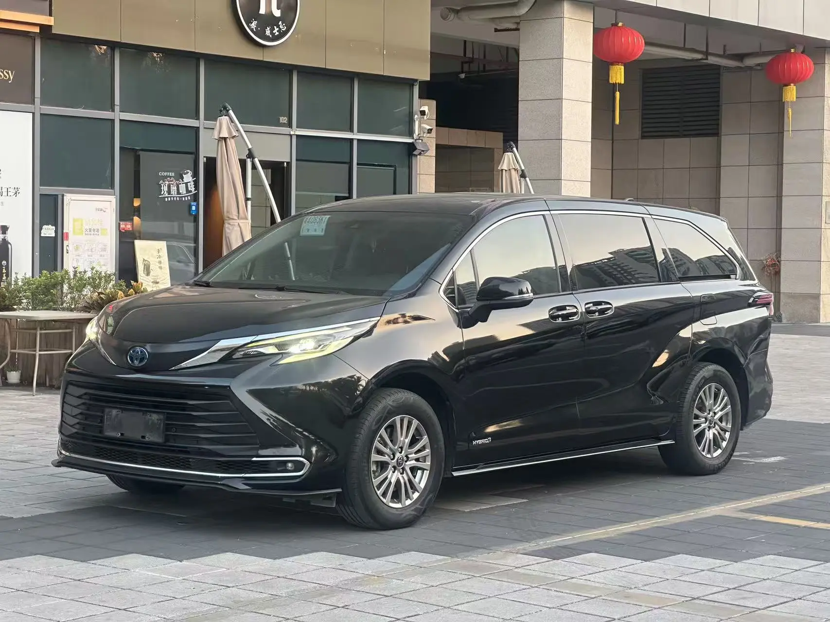 Toyota Sienna  из Китая