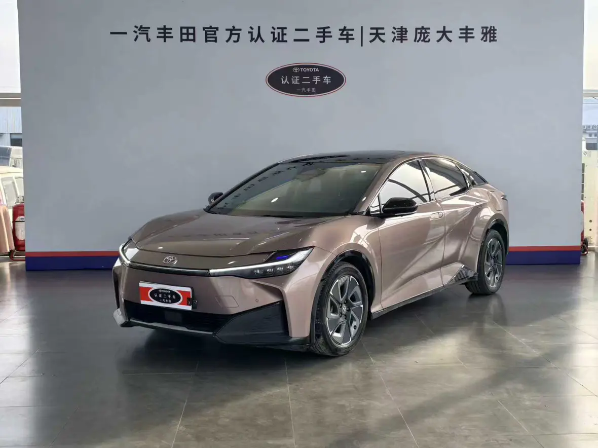 Toyota bZ3  из Китая