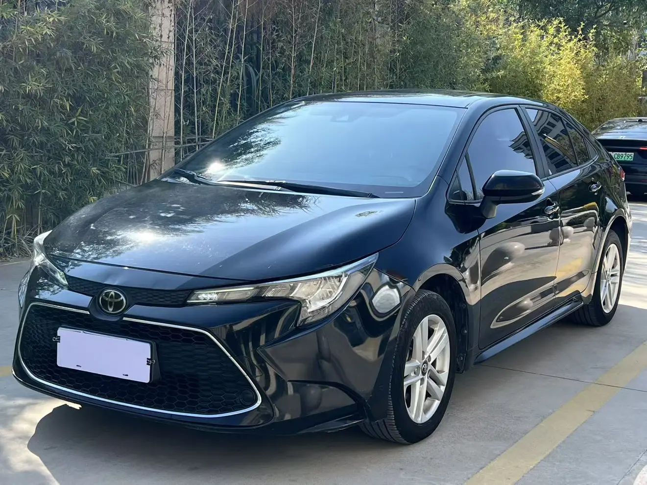 Toyota Levin (Lei Ling)  из Китая