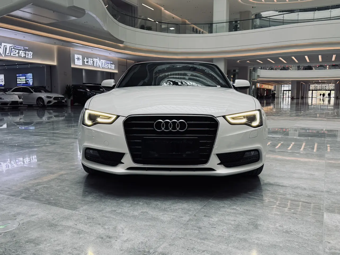Audi A5  из Китая