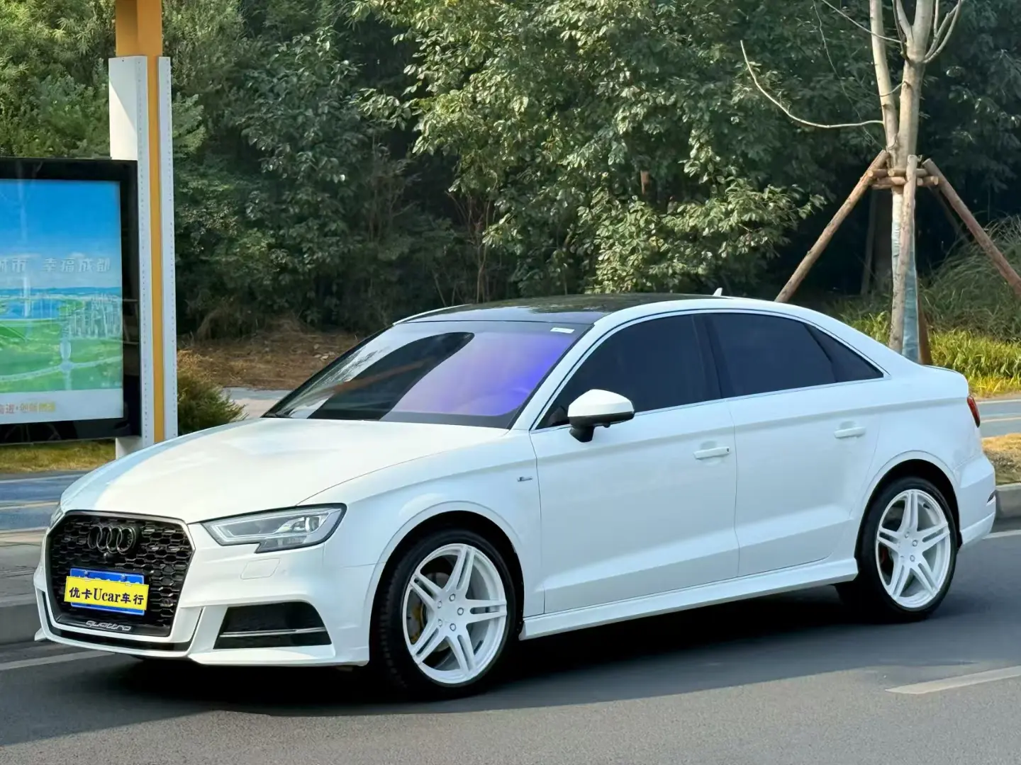 Audi A3  из Китая