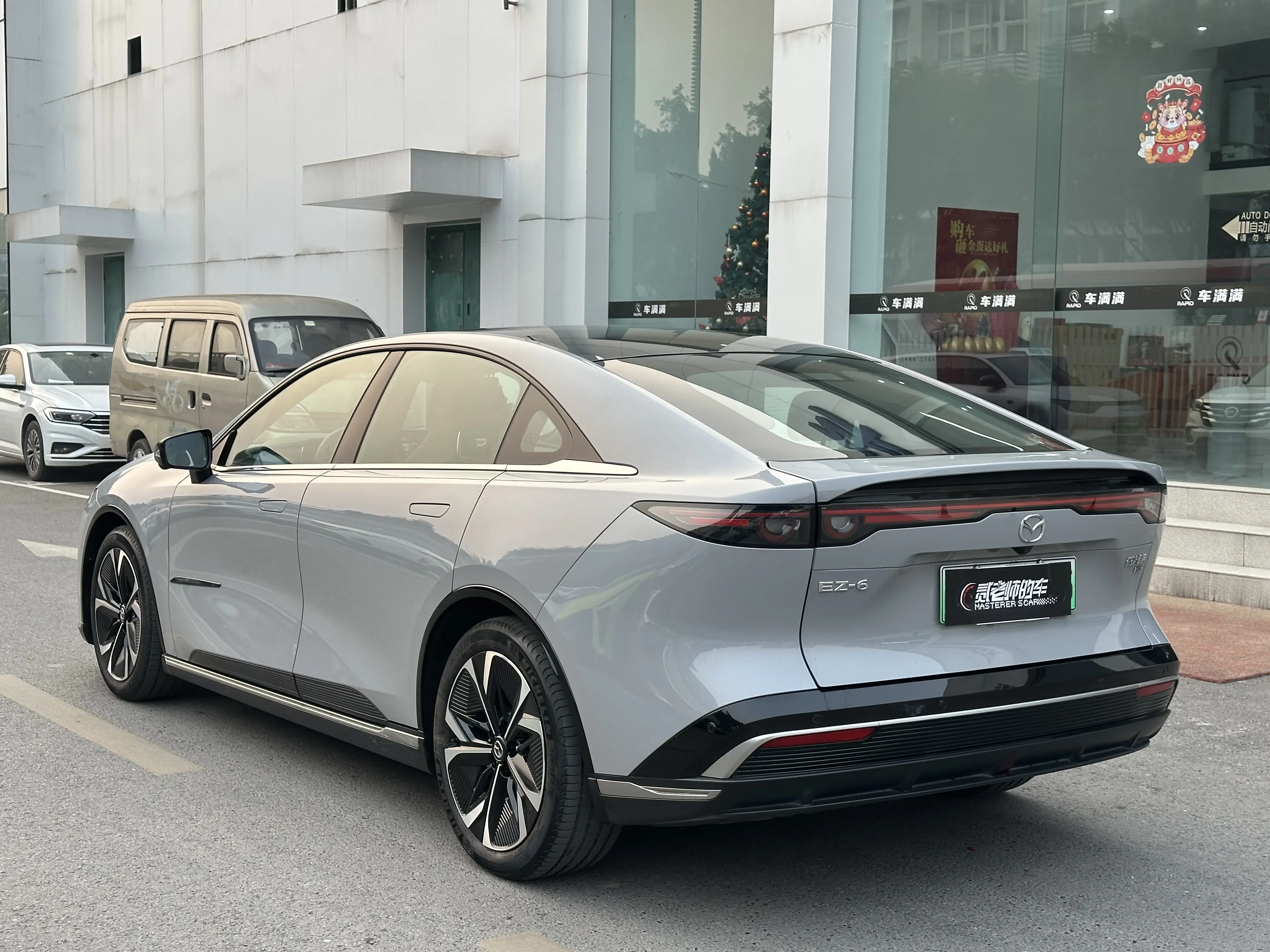 Mazda EZ-6  из Китая