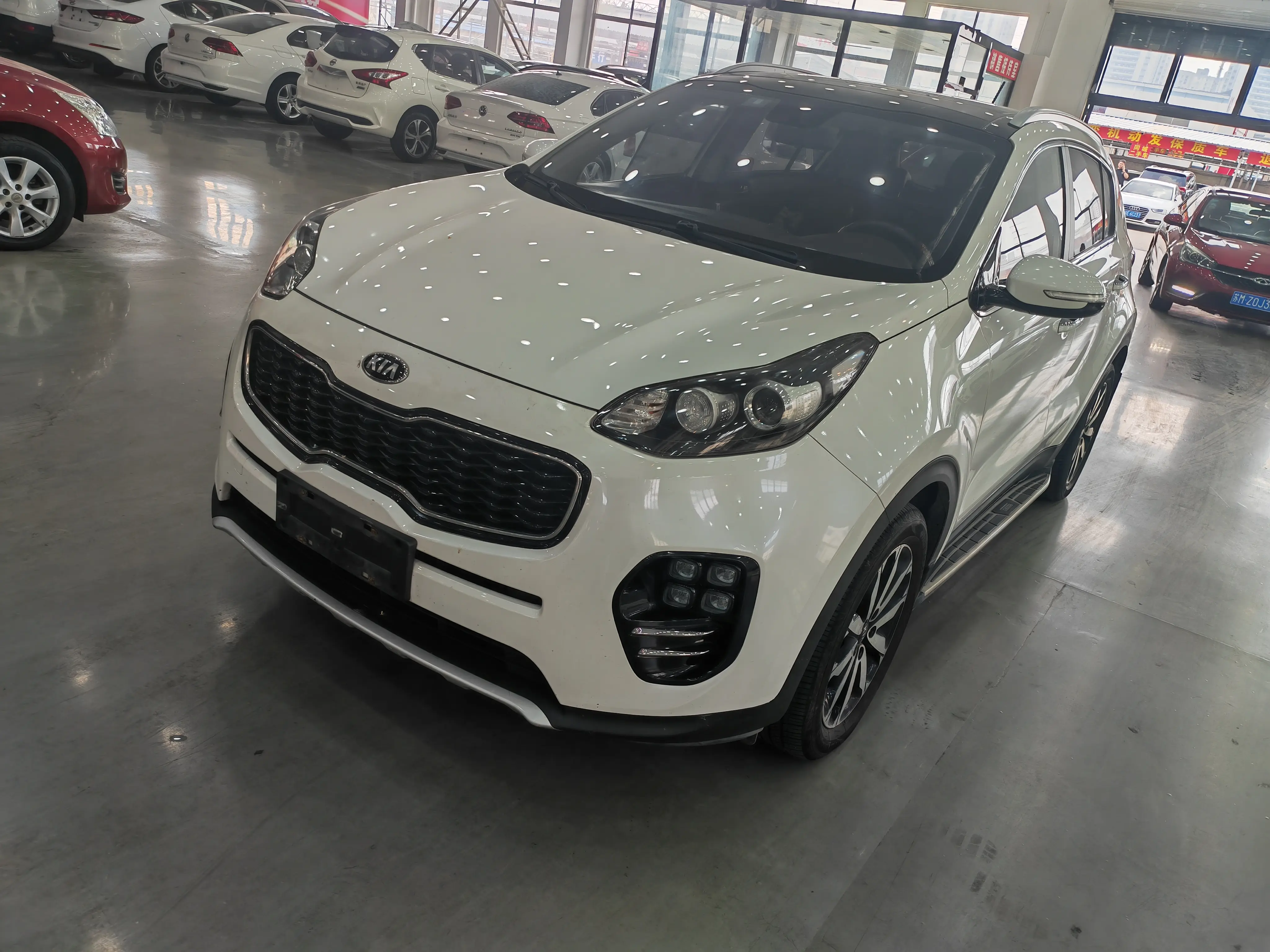 Kia KX5  из Китая
