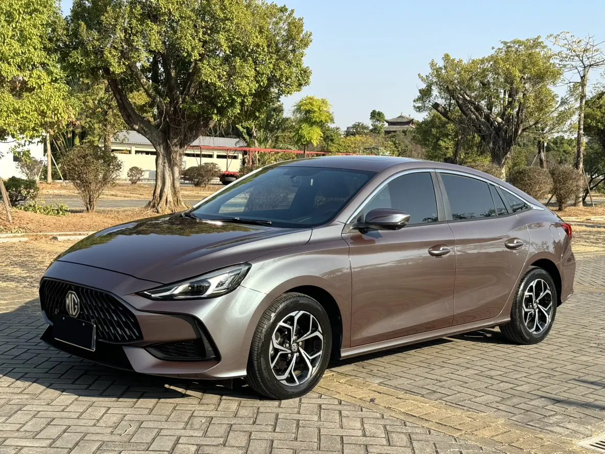 MG 5  из Китая