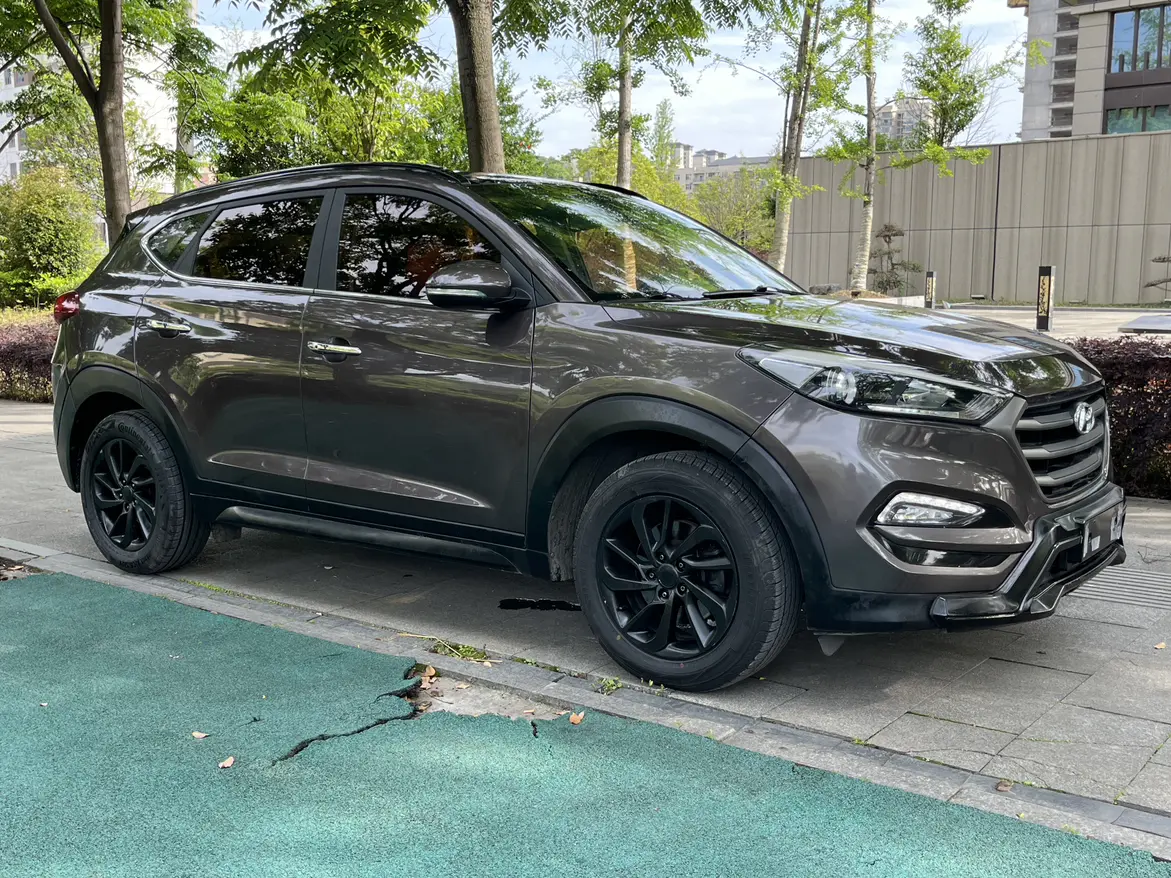 Hyundai Tucson L