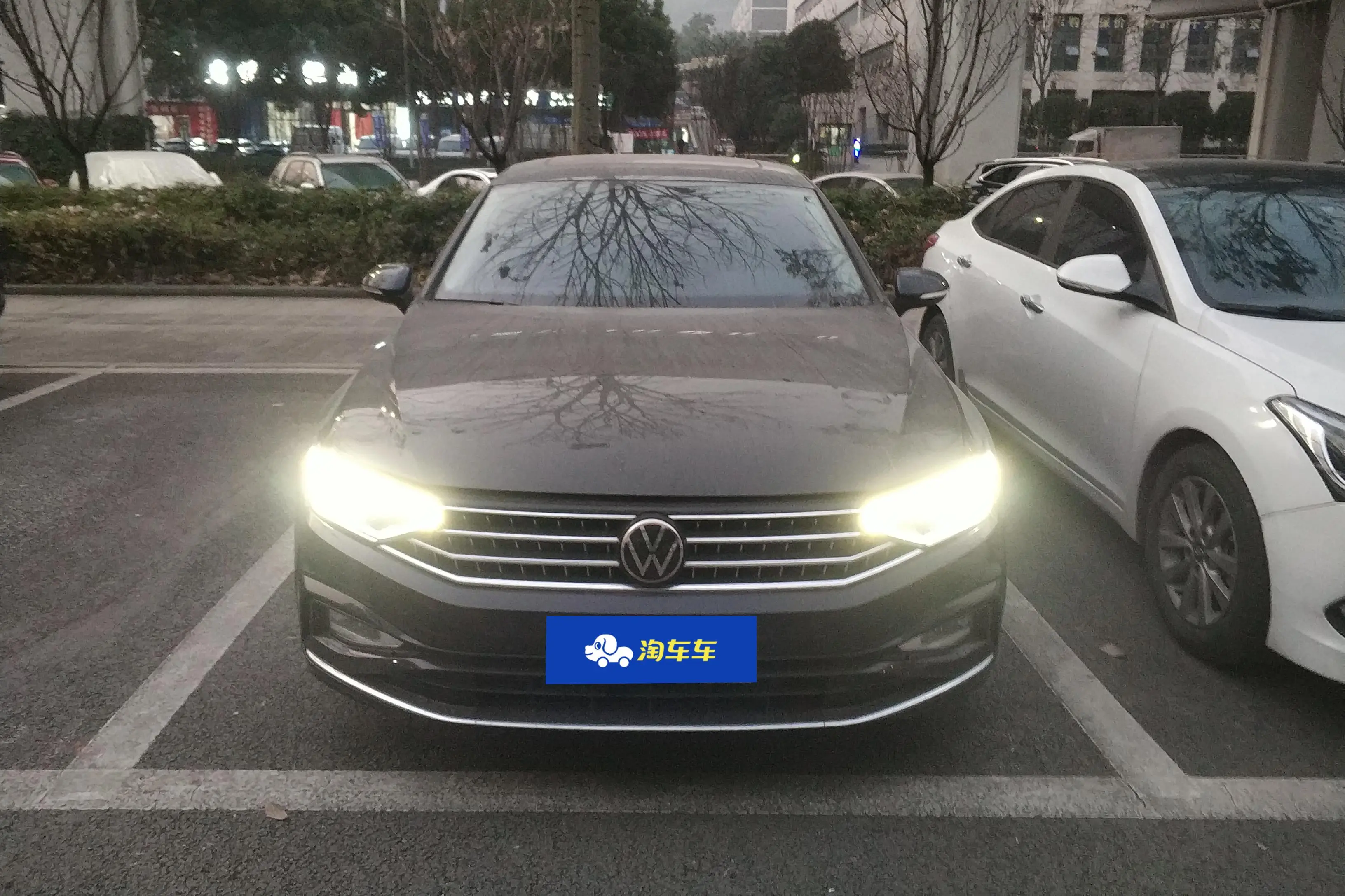 Volkswagen Magotan  из Китая