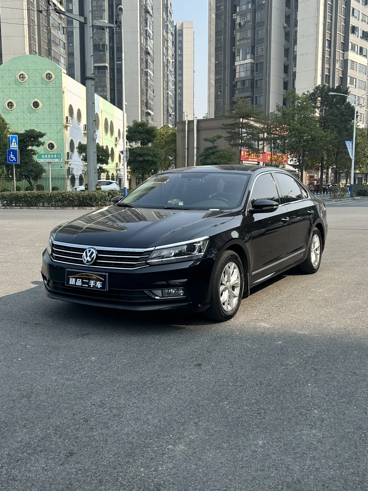 Volkswagen Passat  из Китая