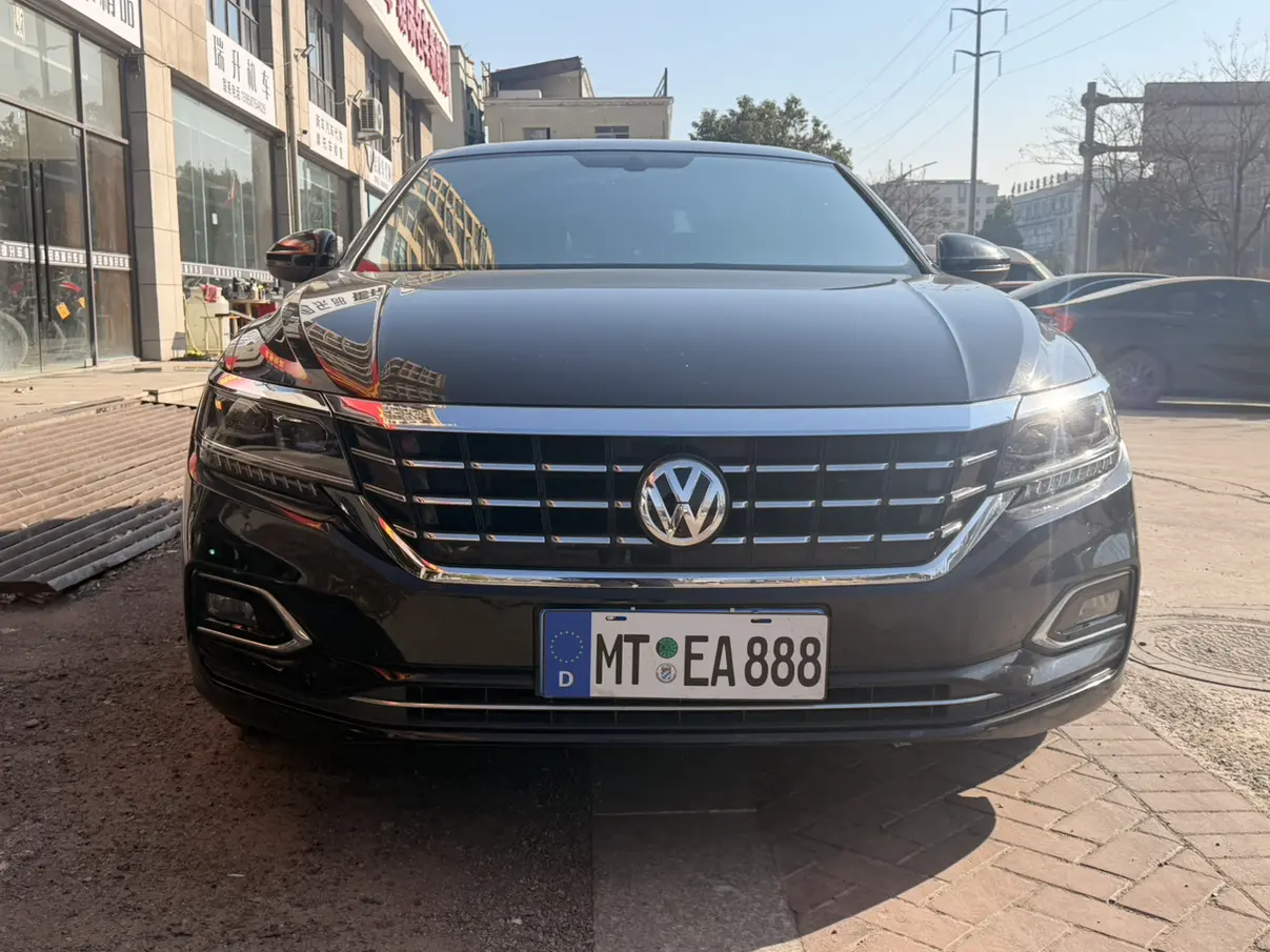 Volkswagen Passat  из Китая