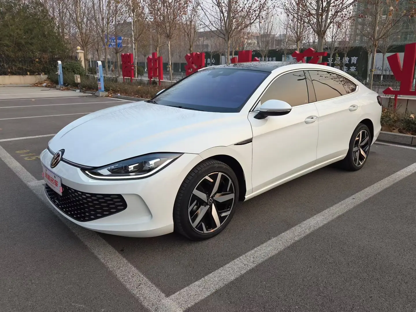 Volkswagen Lamando (Lingdu)  из Китая