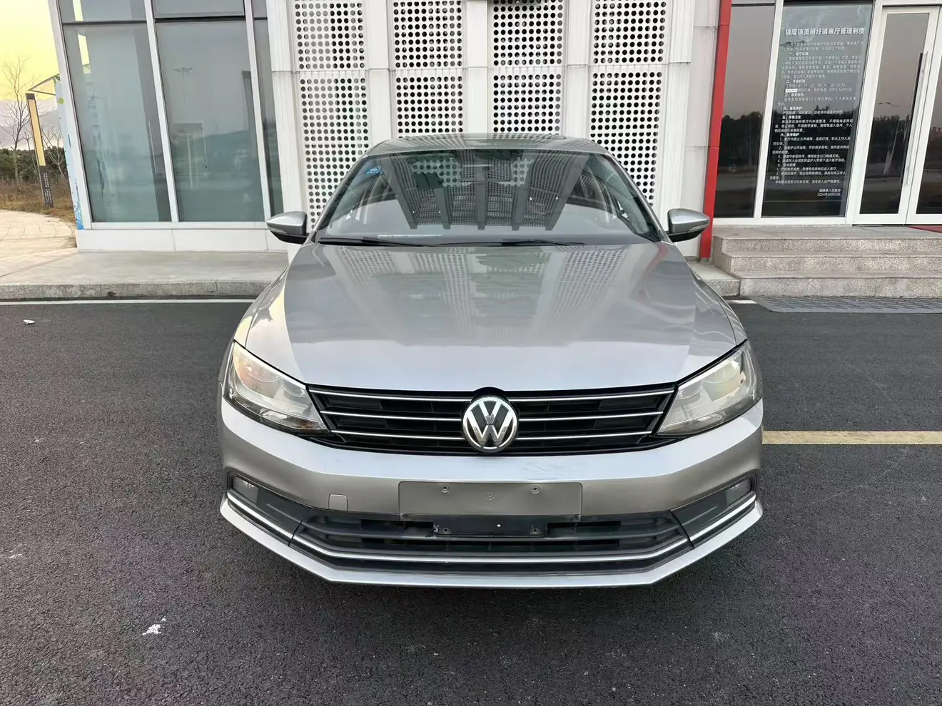Volkswagen Sagitar  из Китая