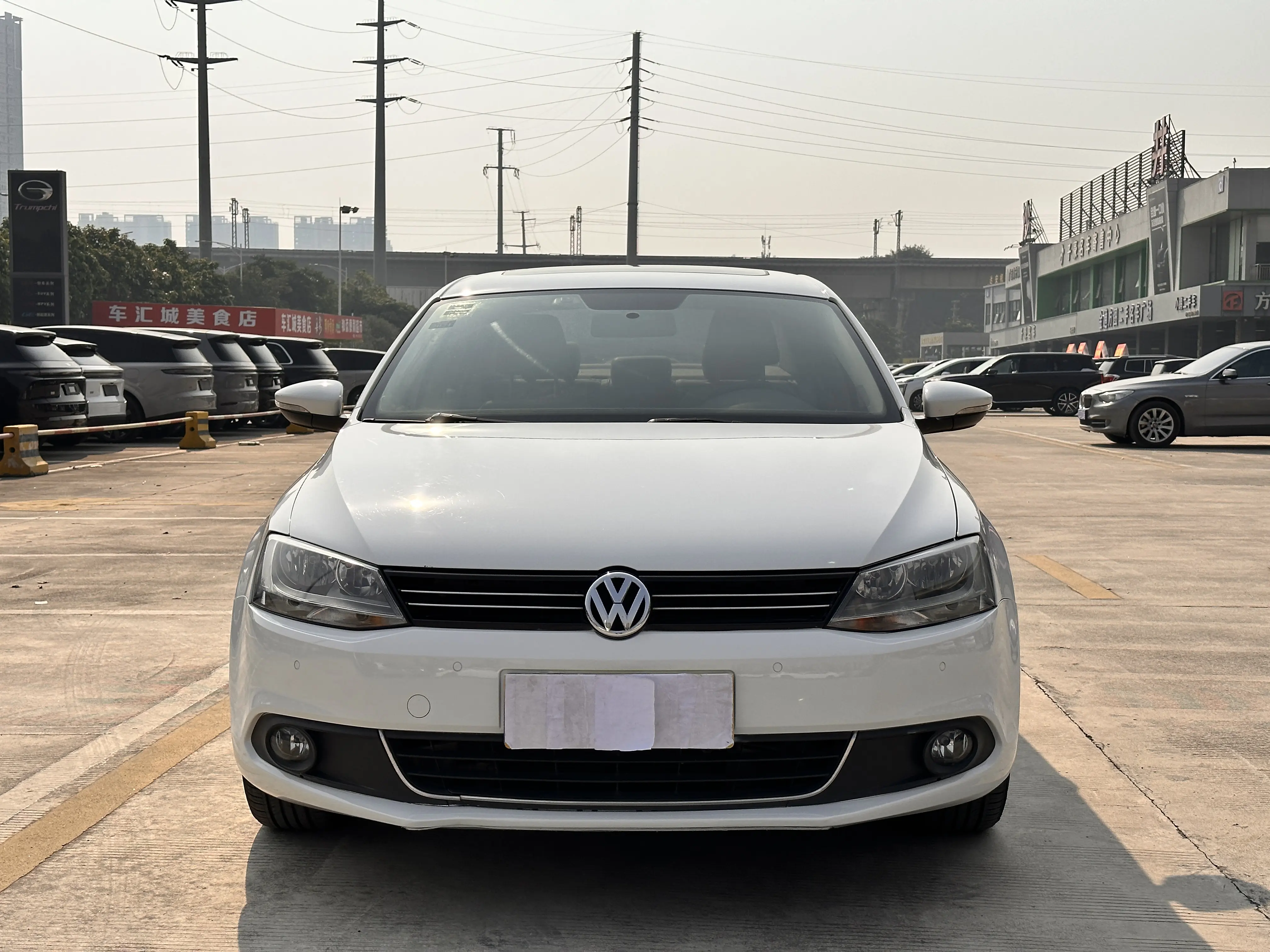 Volkswagen Sagitar  из Китая