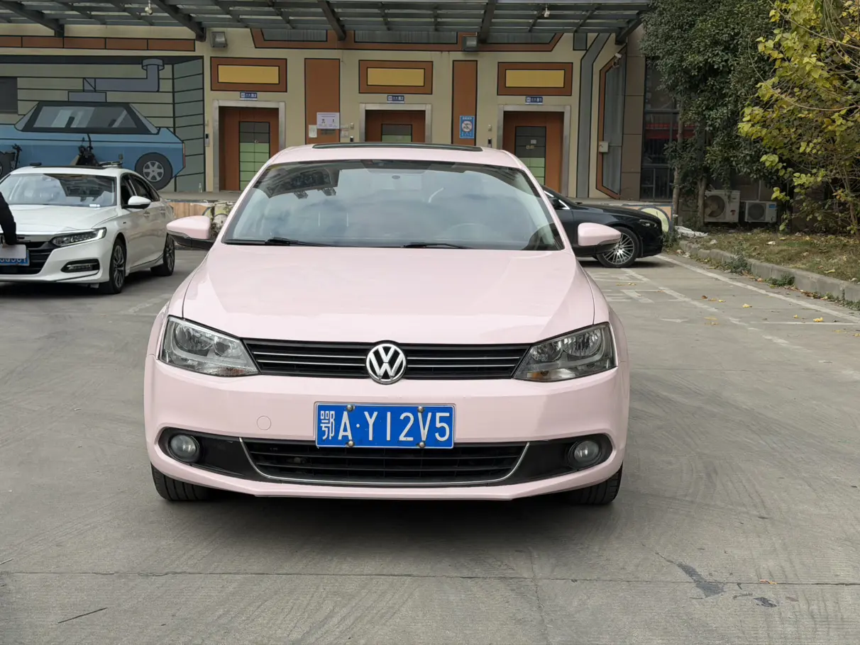 Volkswagen Sagitar  из Китая