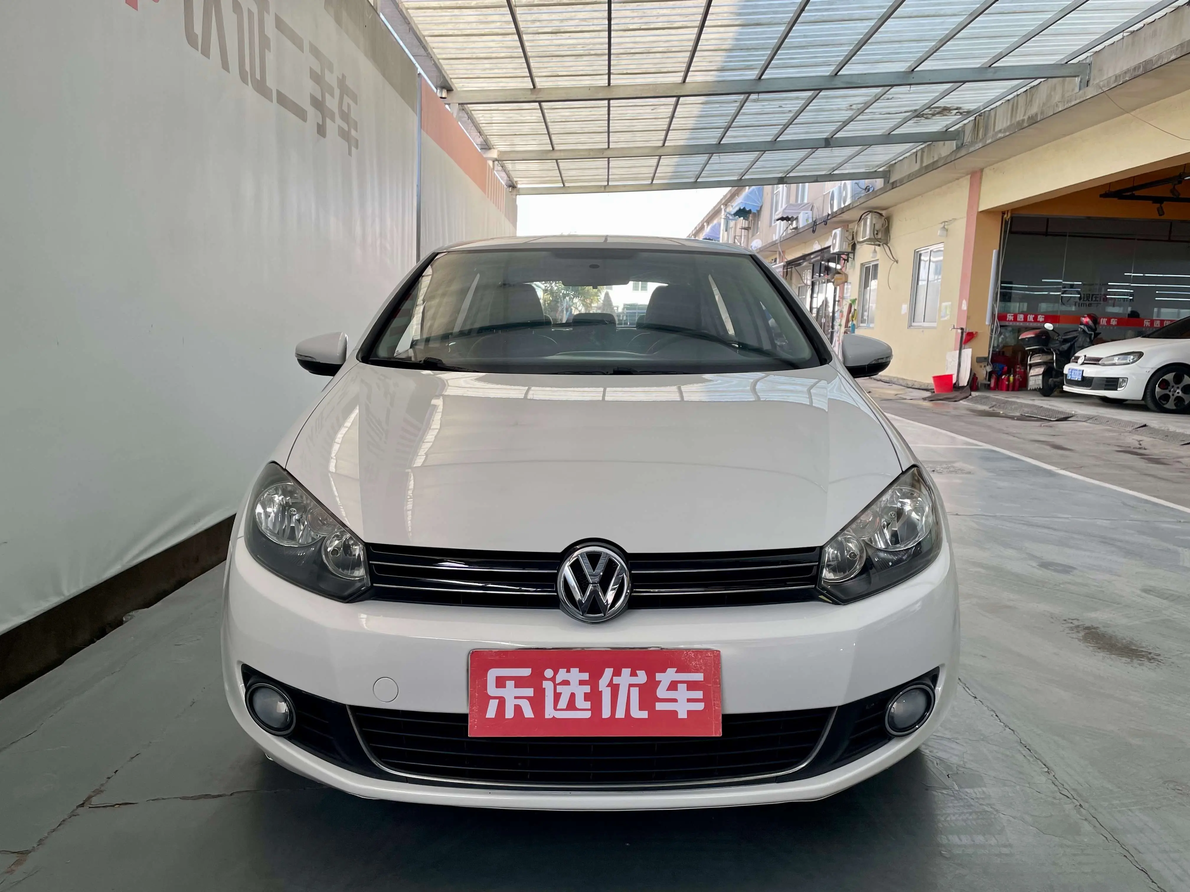 Volkswagen Golf  из Китая