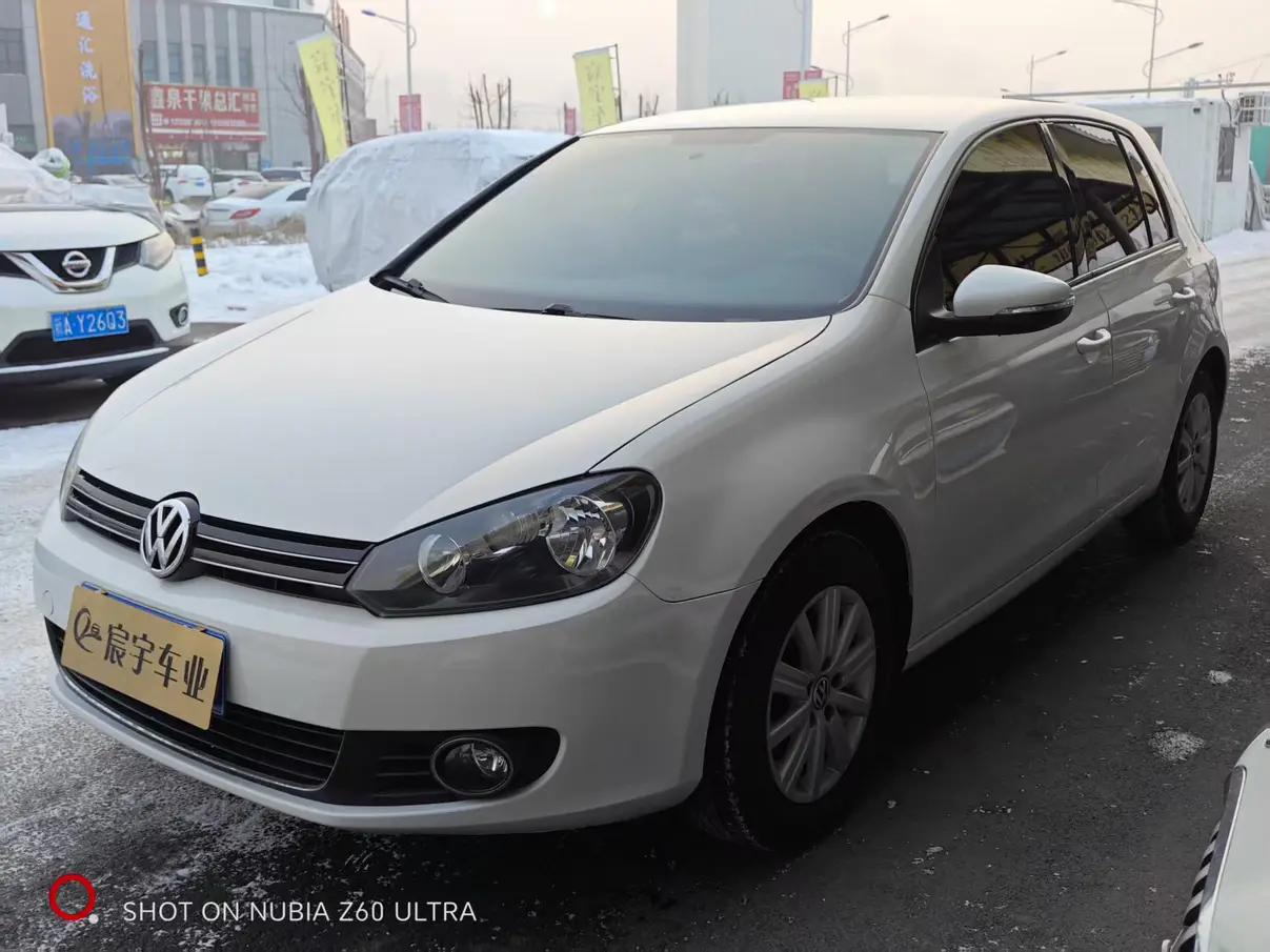 Volkswagen Golf  из Китая