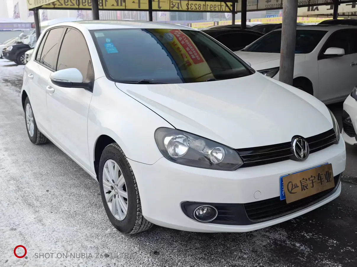 Volkswagen Golf  из Китая