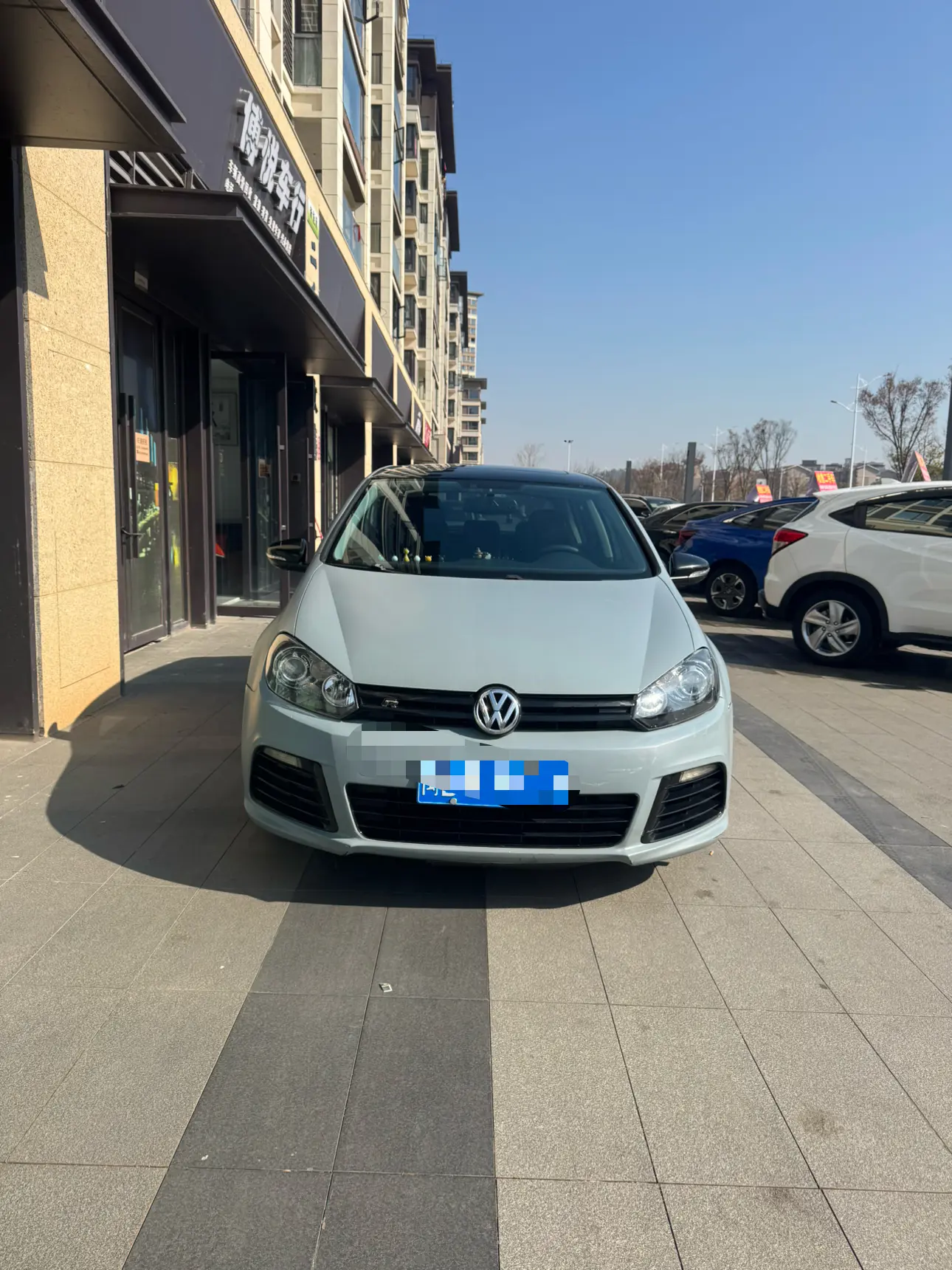 Volkswagen Golf  из Китая