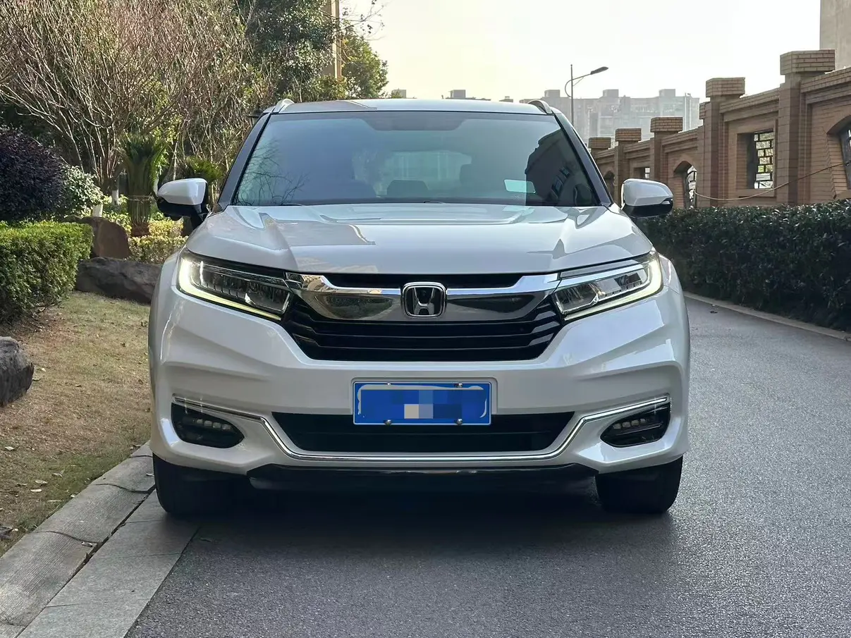 Honda Avancier (Crown Road)  из Китая