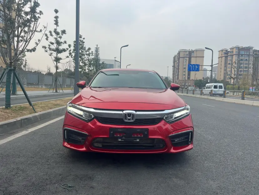 Honda Inspire (Yingshipai)  из Китая