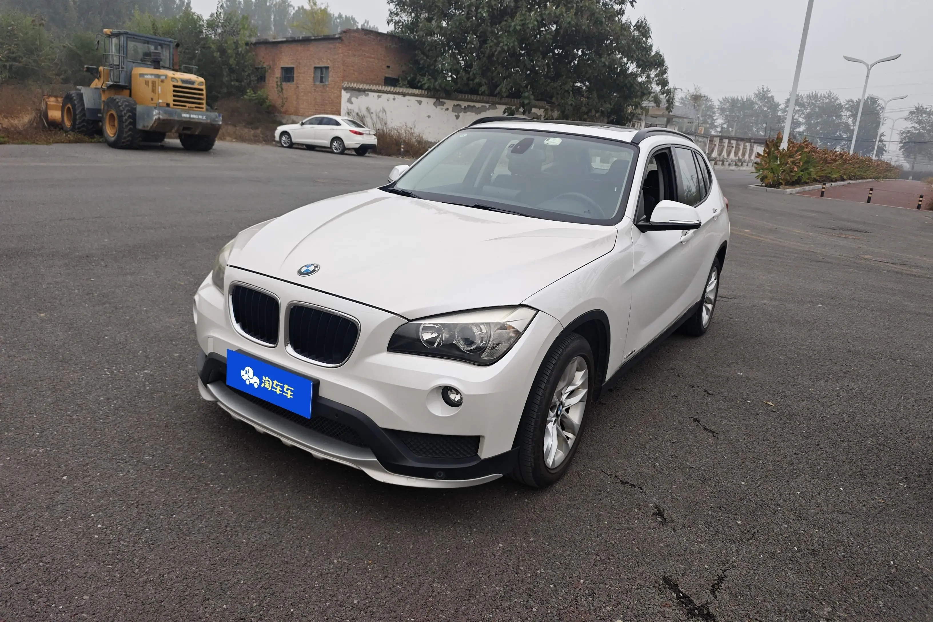 BMW X1  из Китая