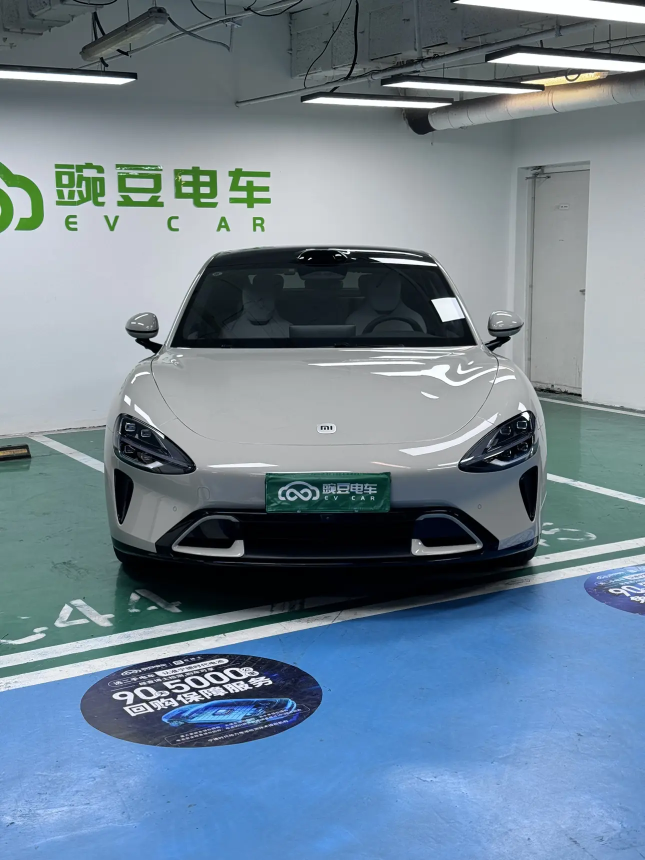 Xiaomi car Xiaomi SU7  из Китая