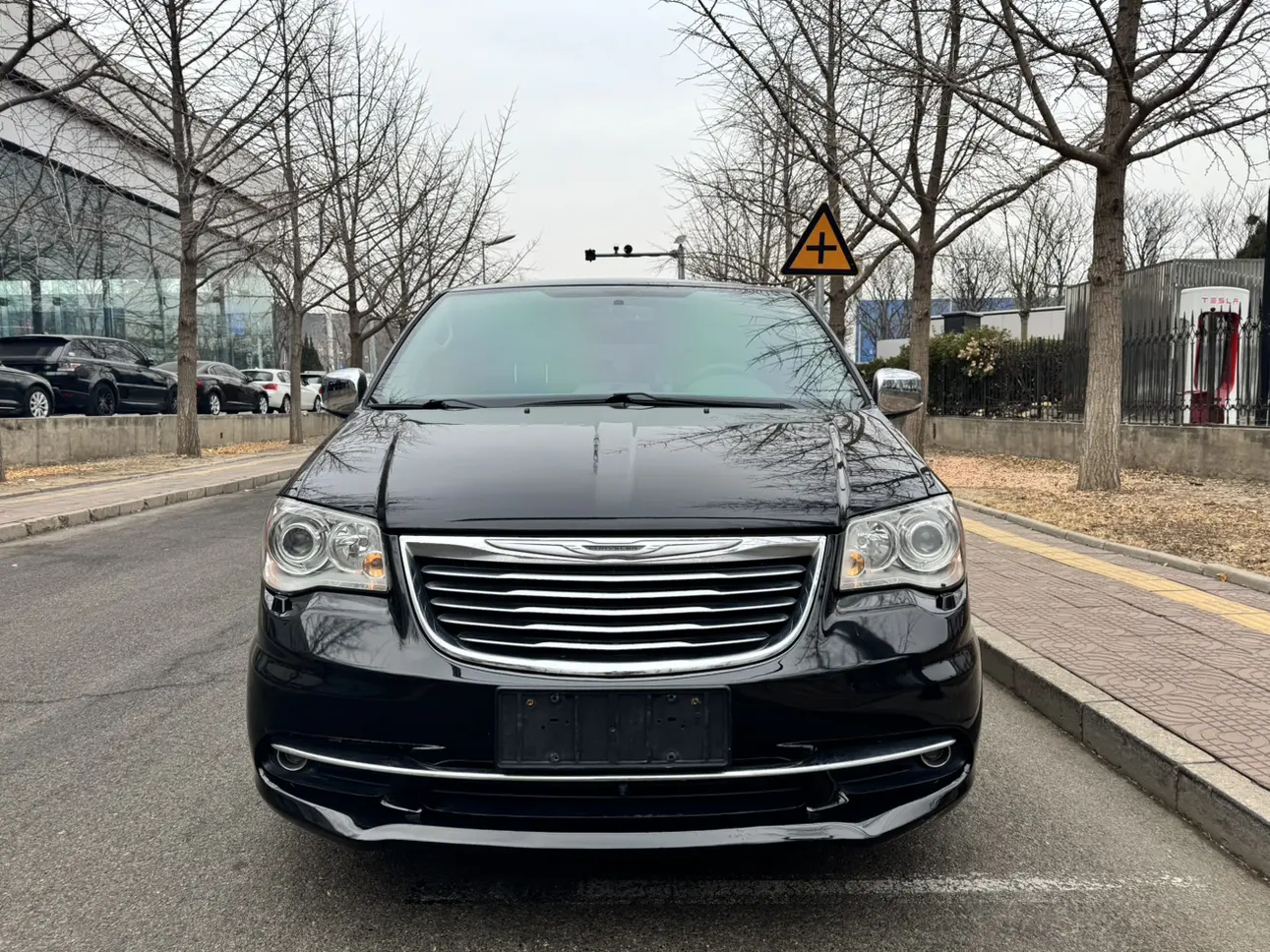 Chrysler Grand Voyager  из Китая