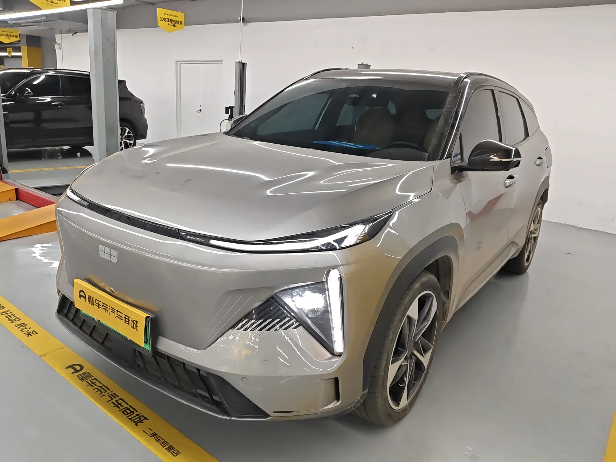 Geely Galaxy L7  из Китая