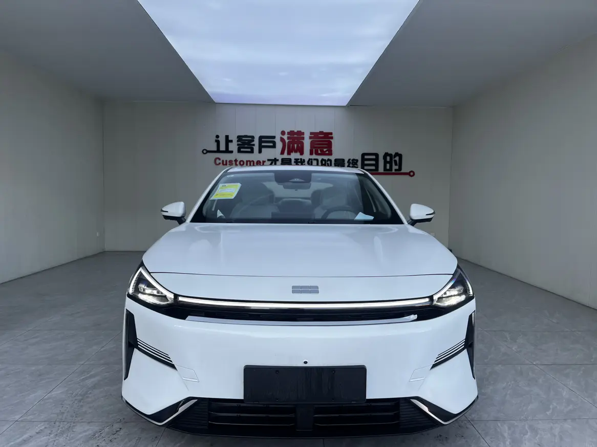 Geely Galaxy L6  из Китая