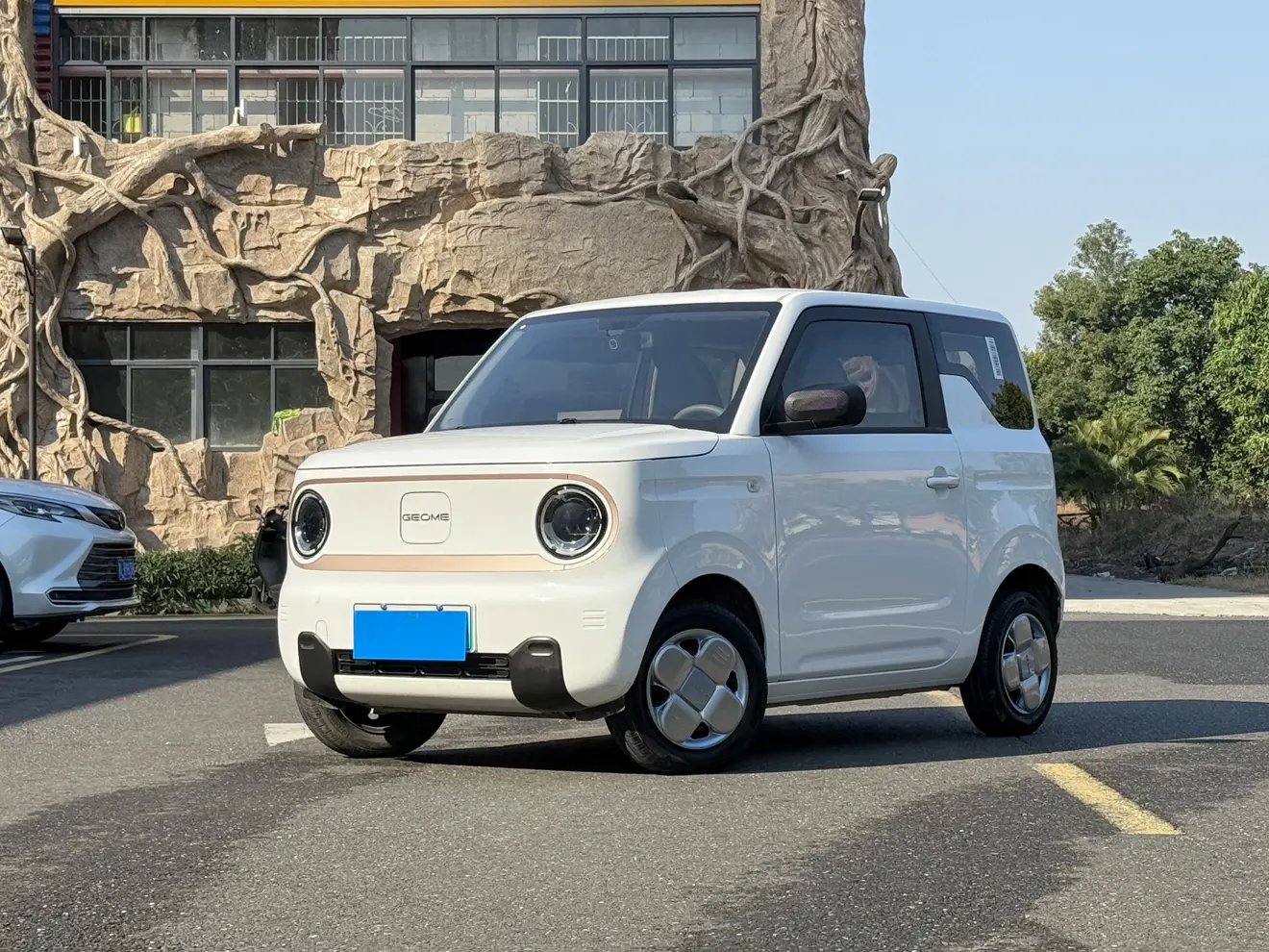 Geely Panda  из Китая