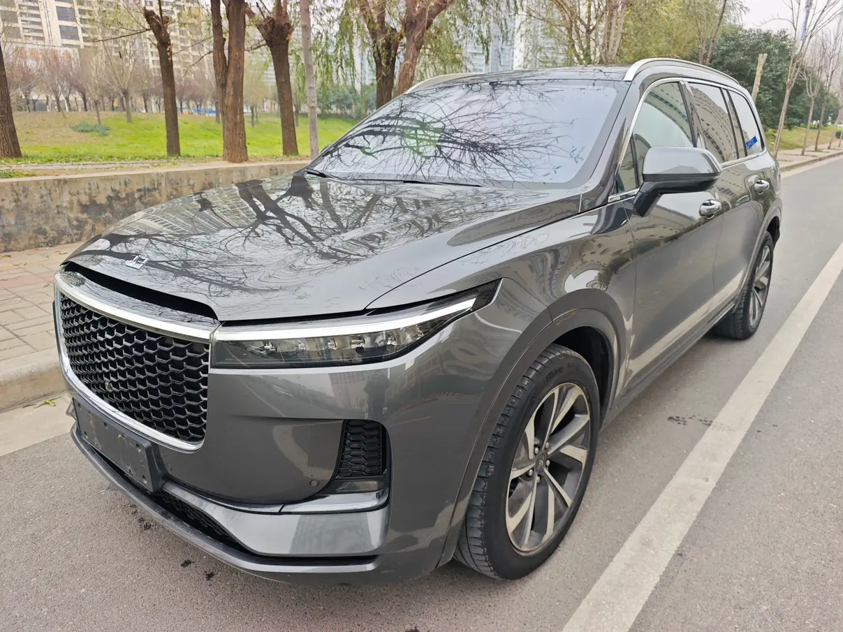 Li ONE (Ideal ONE)  из Китая