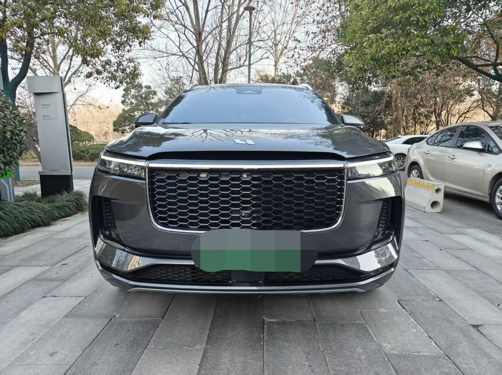 Li ONE (Ideal ONE)  из Китая