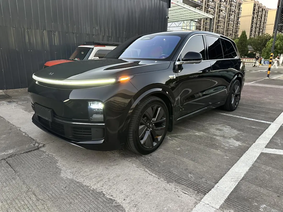 Li L9 (Ideal L9)  из Китая