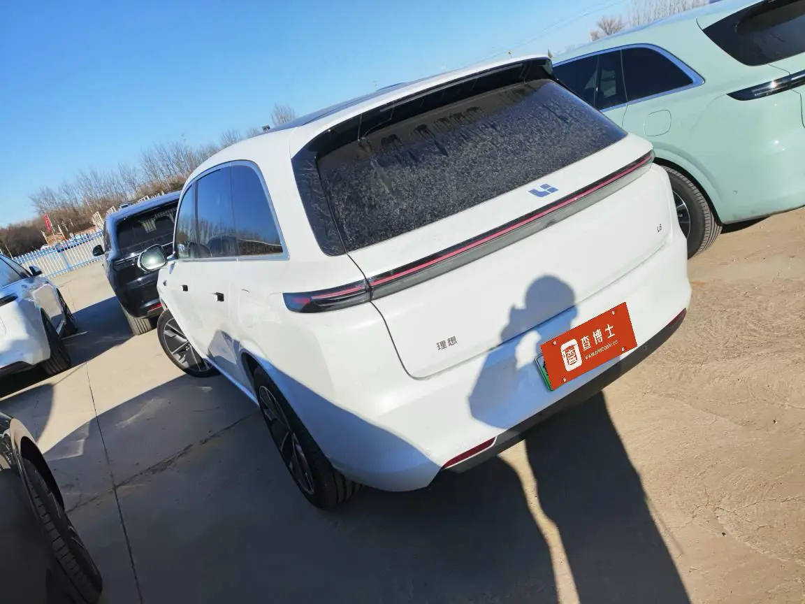 Li L8 (Ideal L8)  из Китая