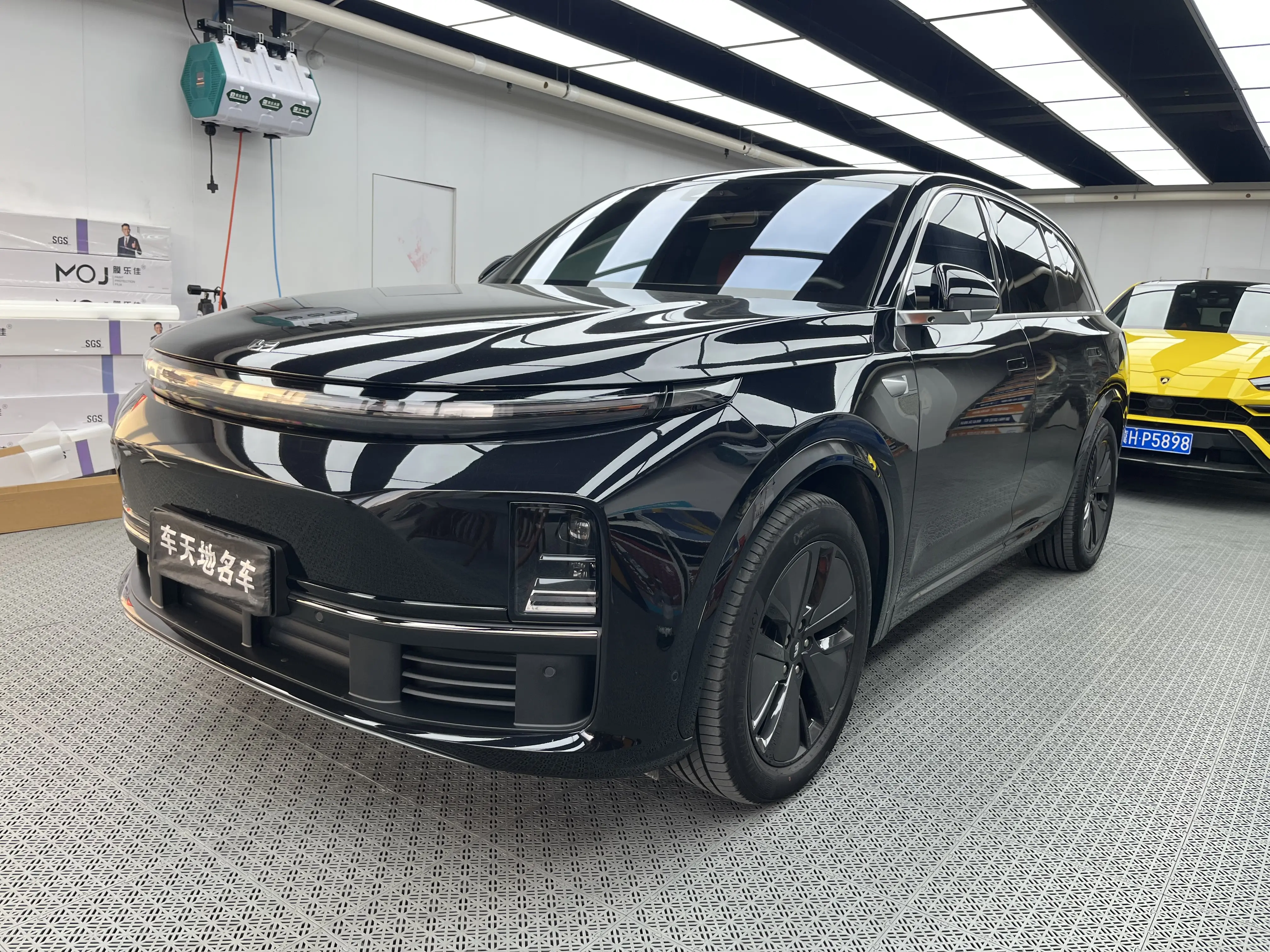 Li L7 (Ideal L7)  из Китая