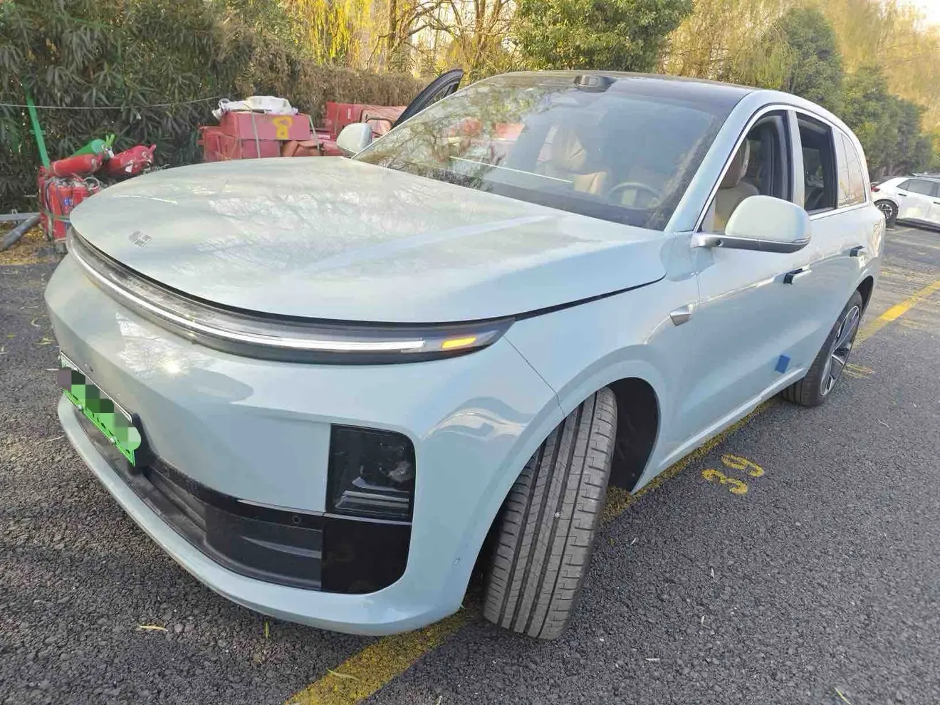 Li L6 (Ideal L6)  из Китая