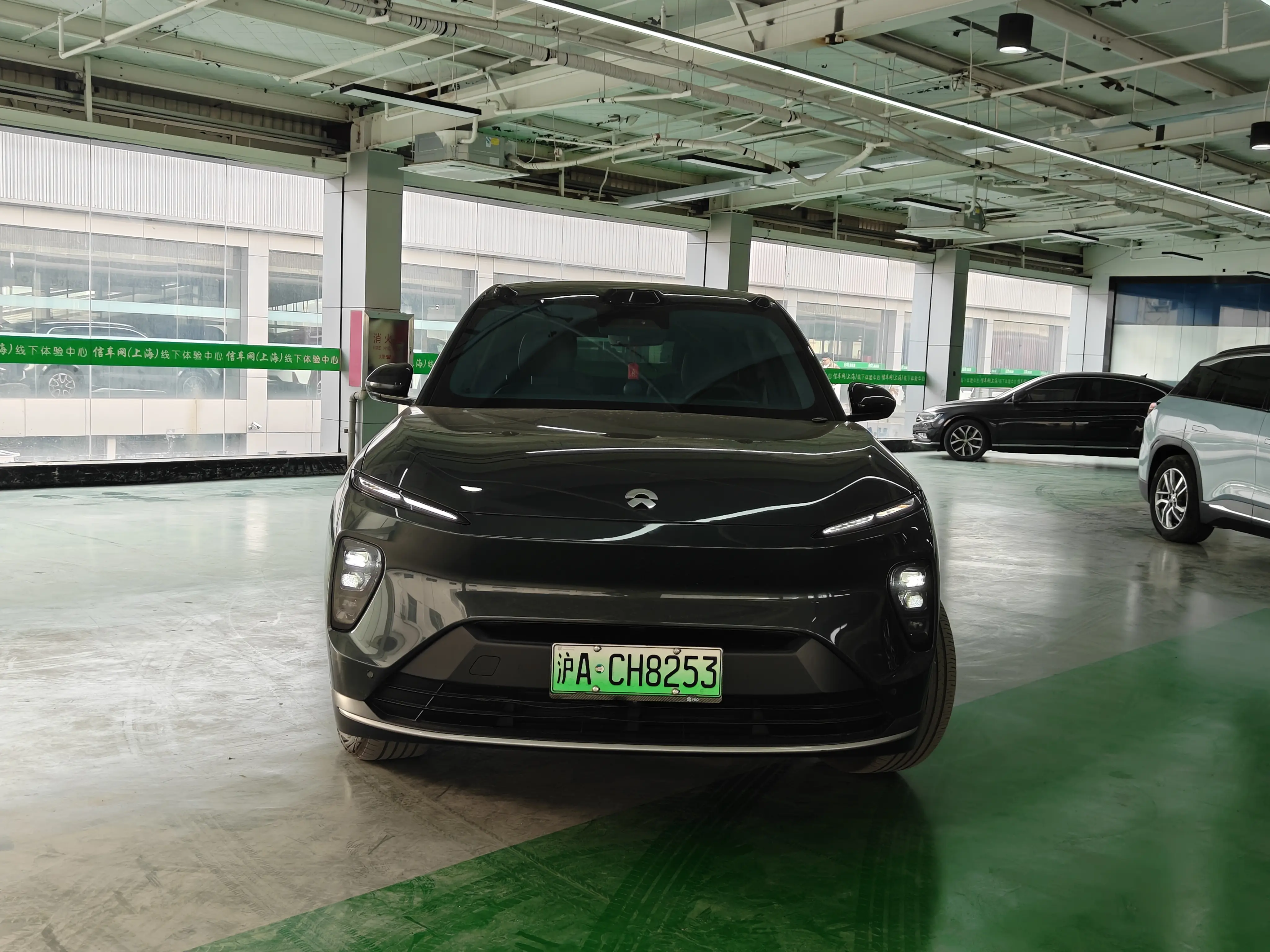 NIO ES8  из Китая