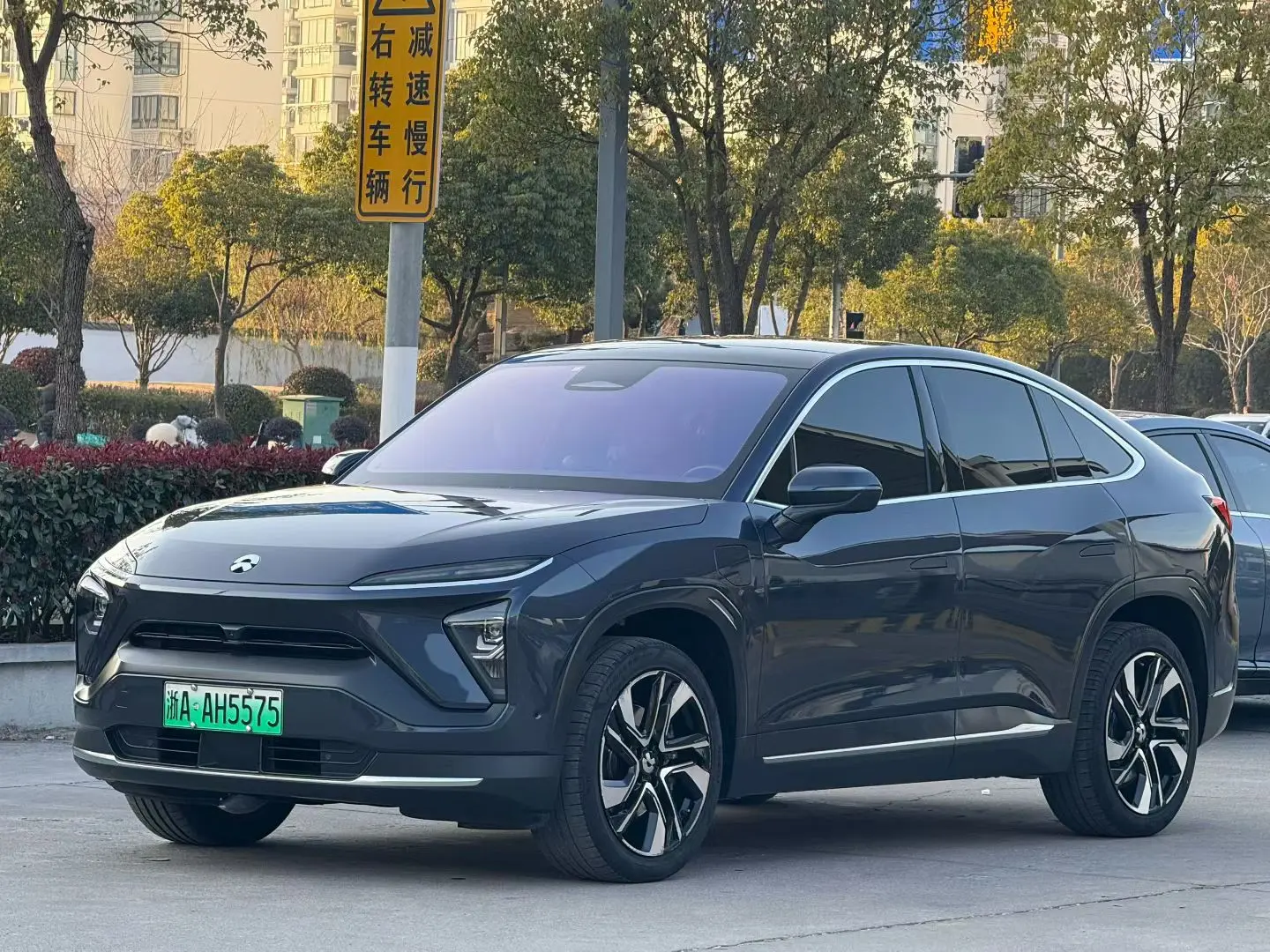 NIO EC6  из Китая
