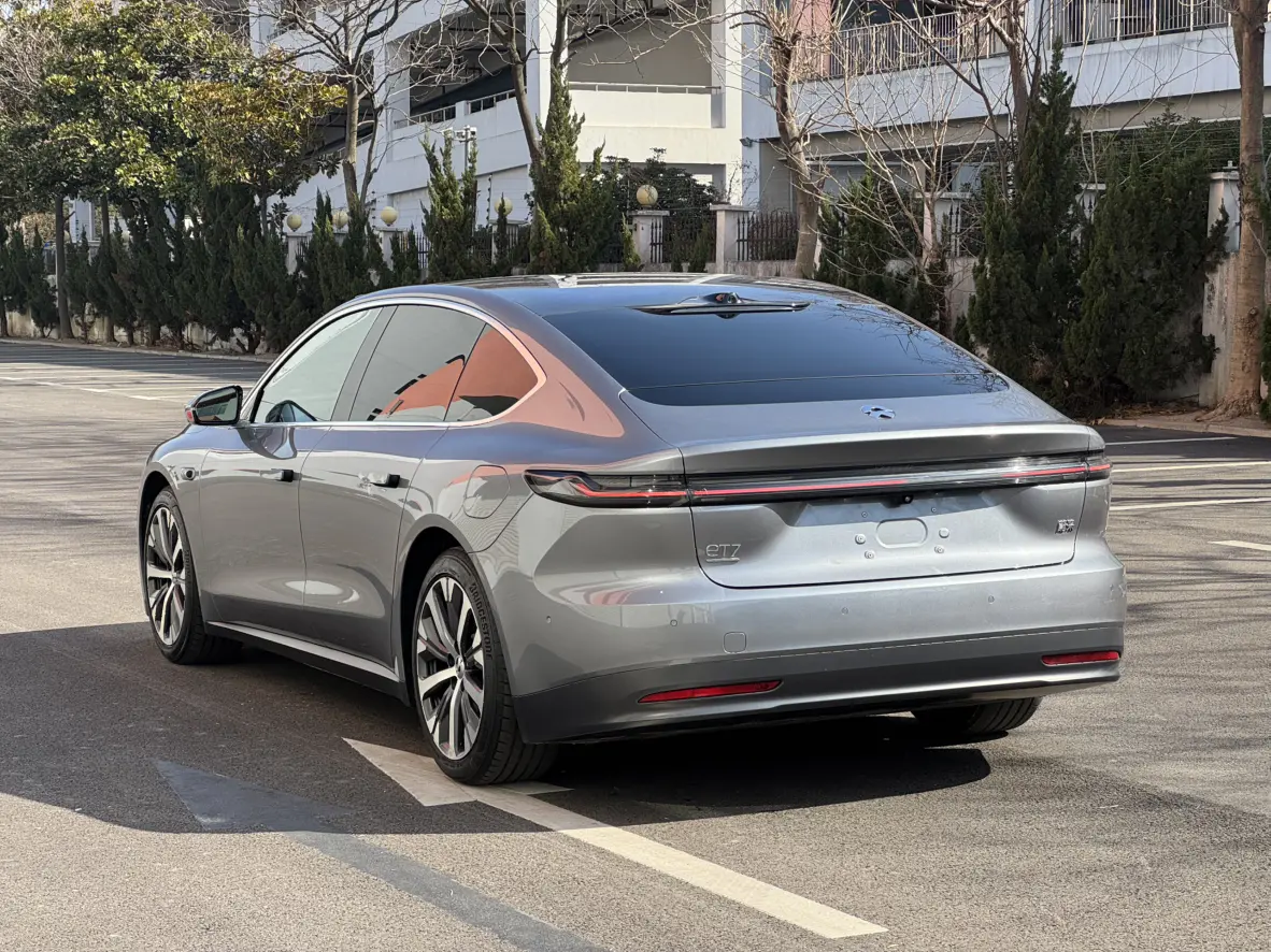 NIO ET7  из Китая