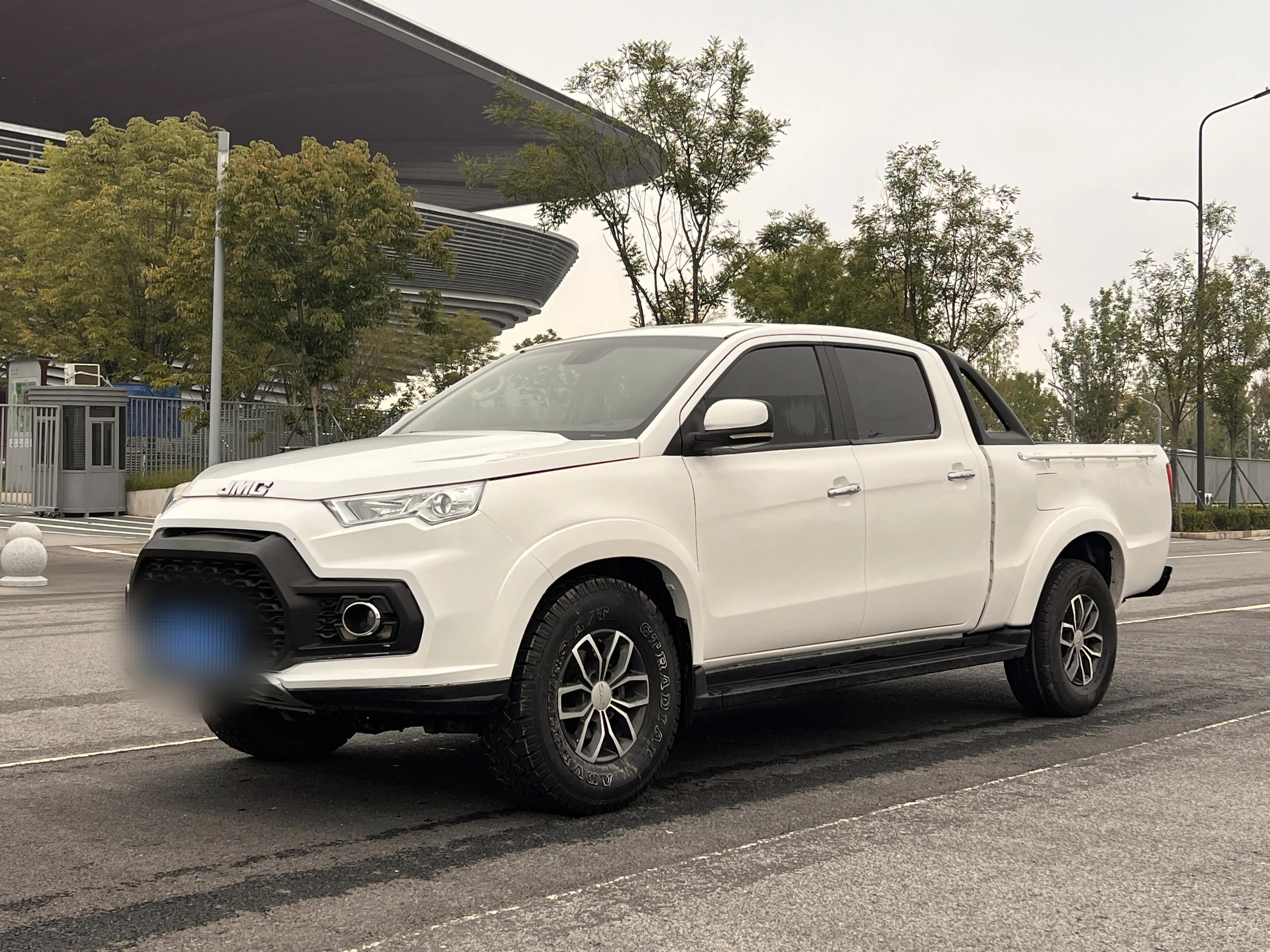 Jiangling Domain Tiger 7  из Китая