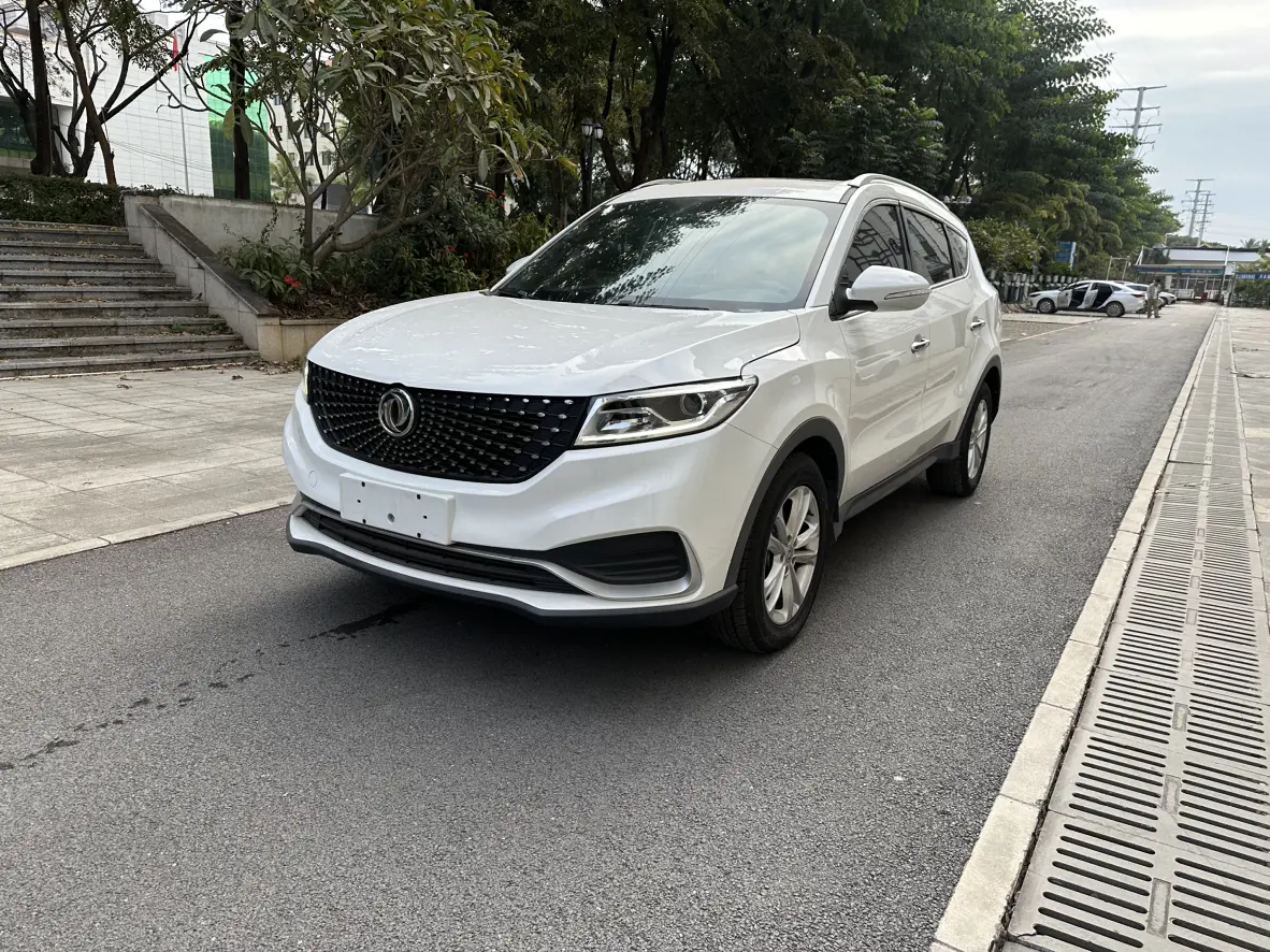 Dongfeng Fengguang 580Pro  из Китая