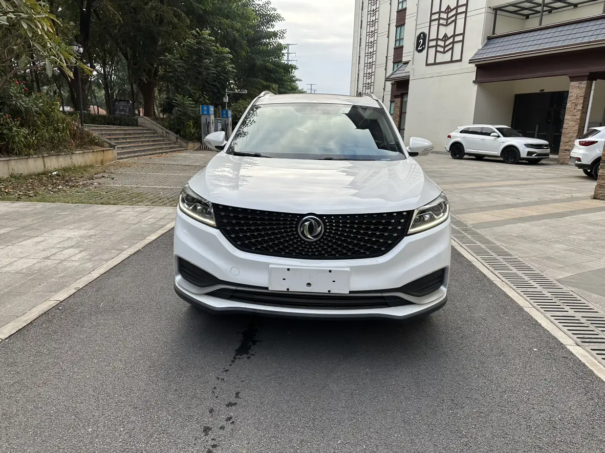 Dongfeng Fengguang 580Pro  из Китая