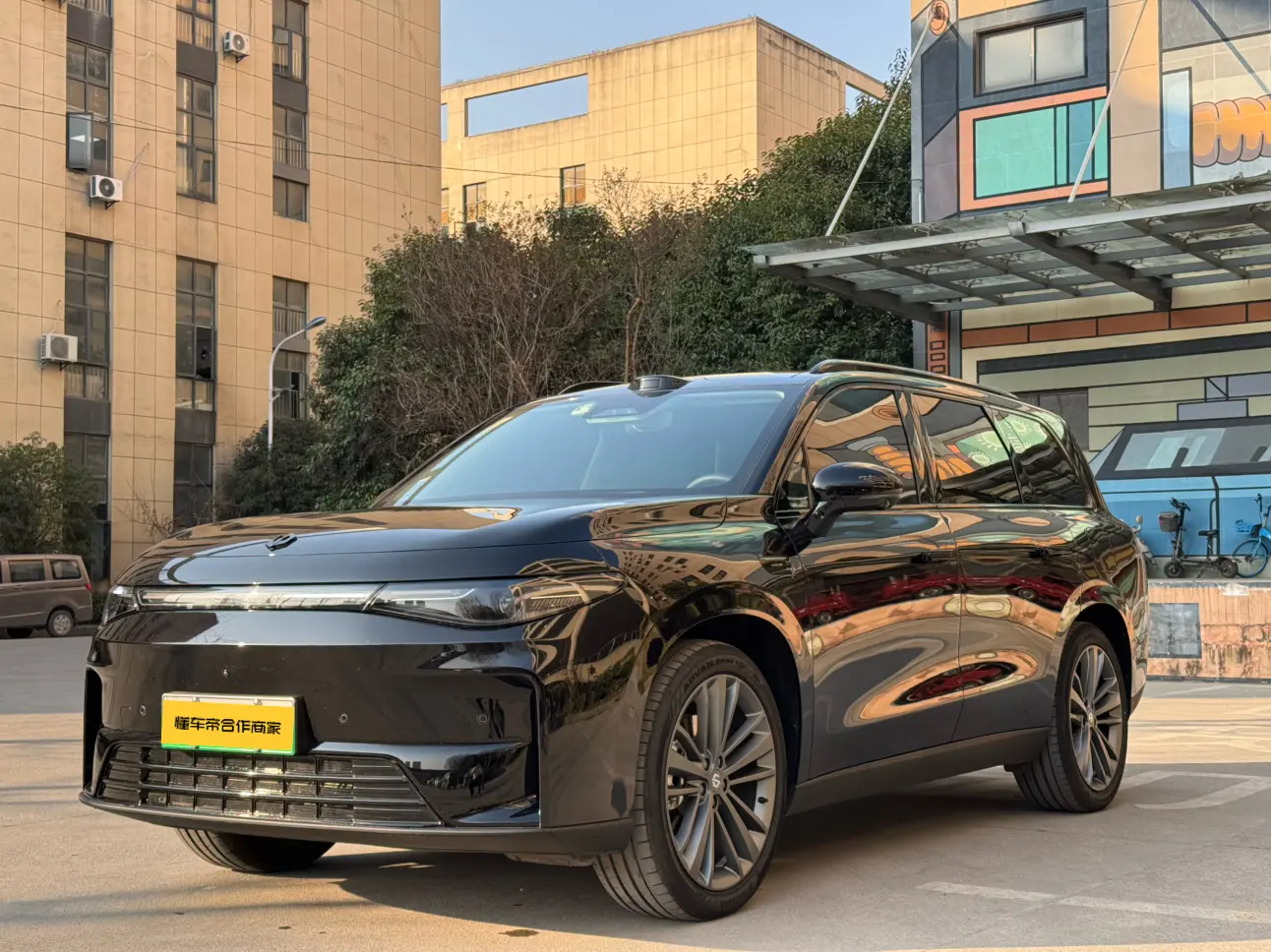 Leapmotor C16  из Китая