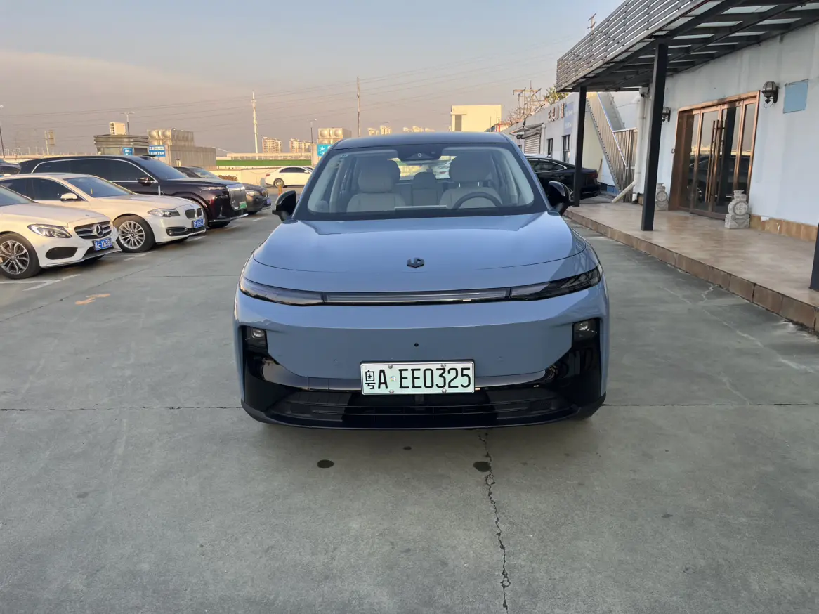 Leapmotor B10  из Китая