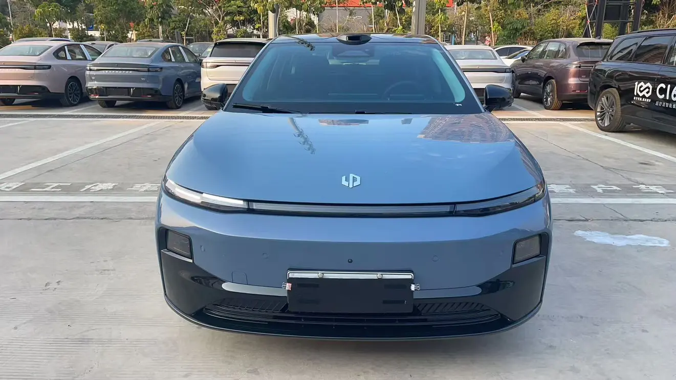 Leapmotor Leap running B01  из Китая