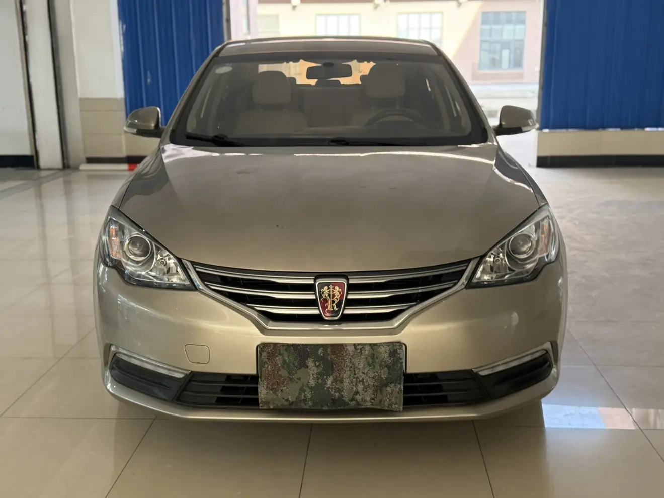 Roewe 360  из Китая