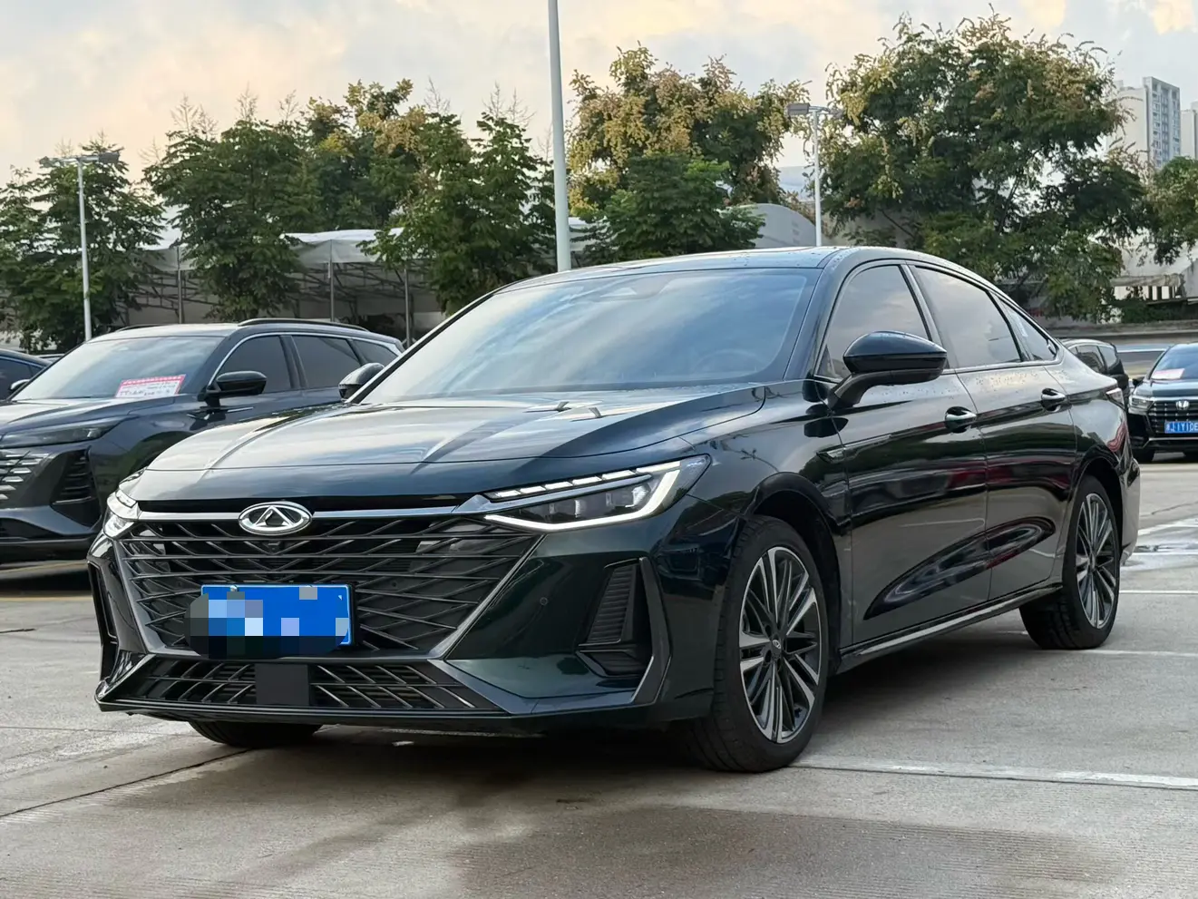 Chery Arrizo 8  из Китая