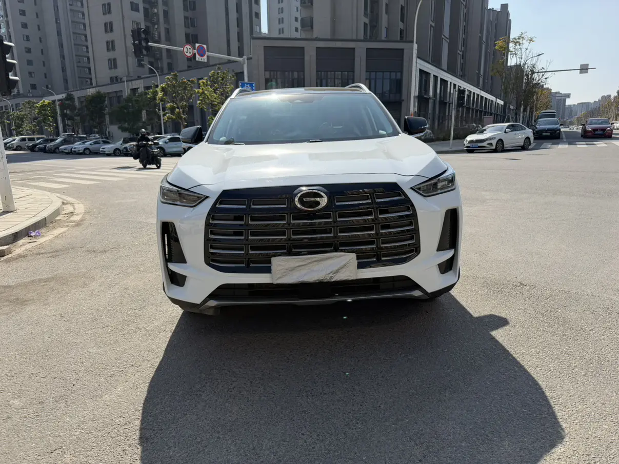 GAC Trumpchi GS4  из Китая