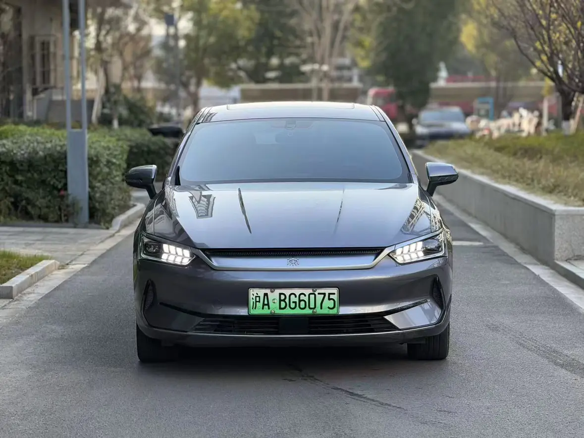 BYD Qin PLUS EV  из Китая