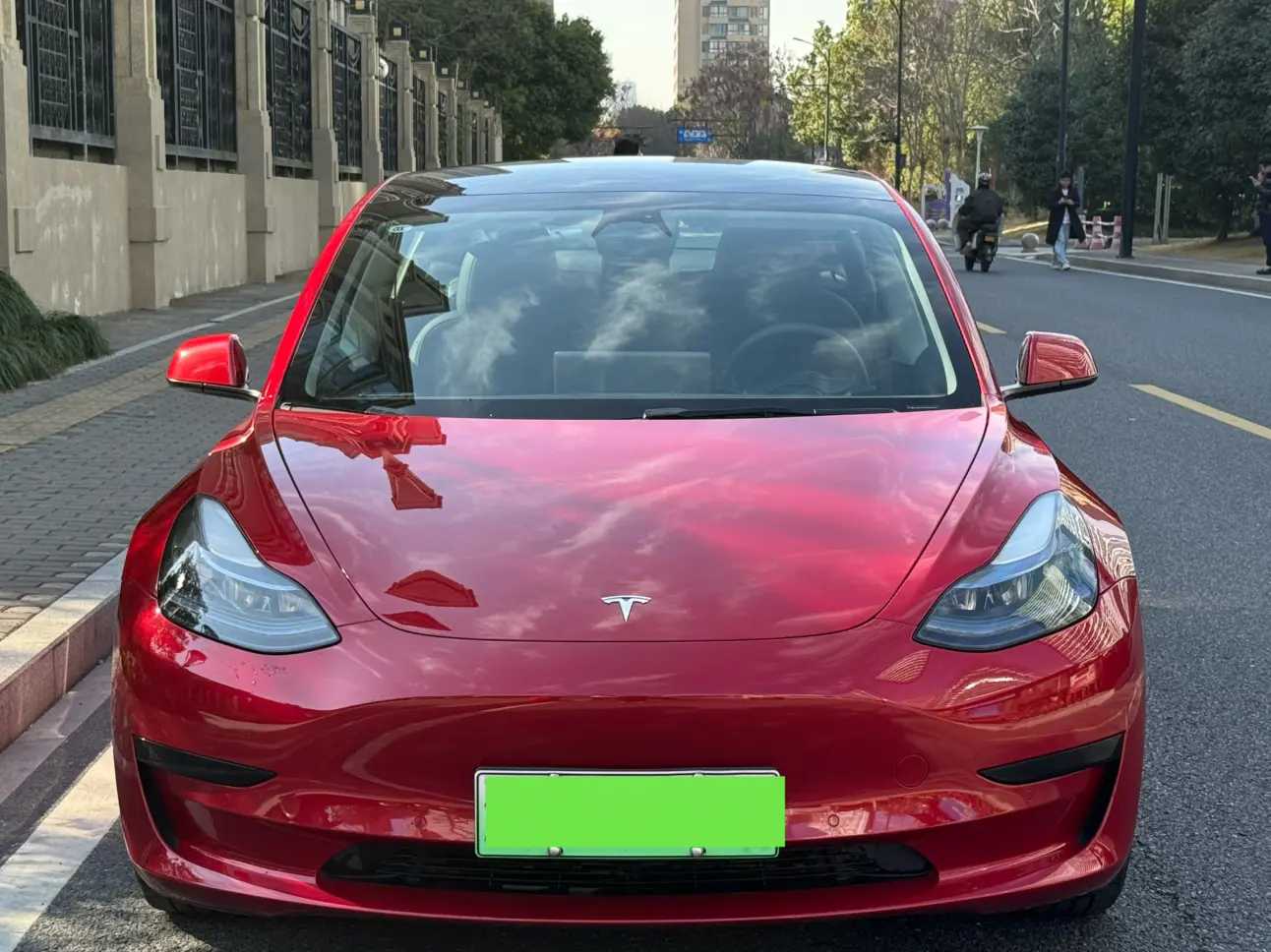 Tesla Model 3  из Китая