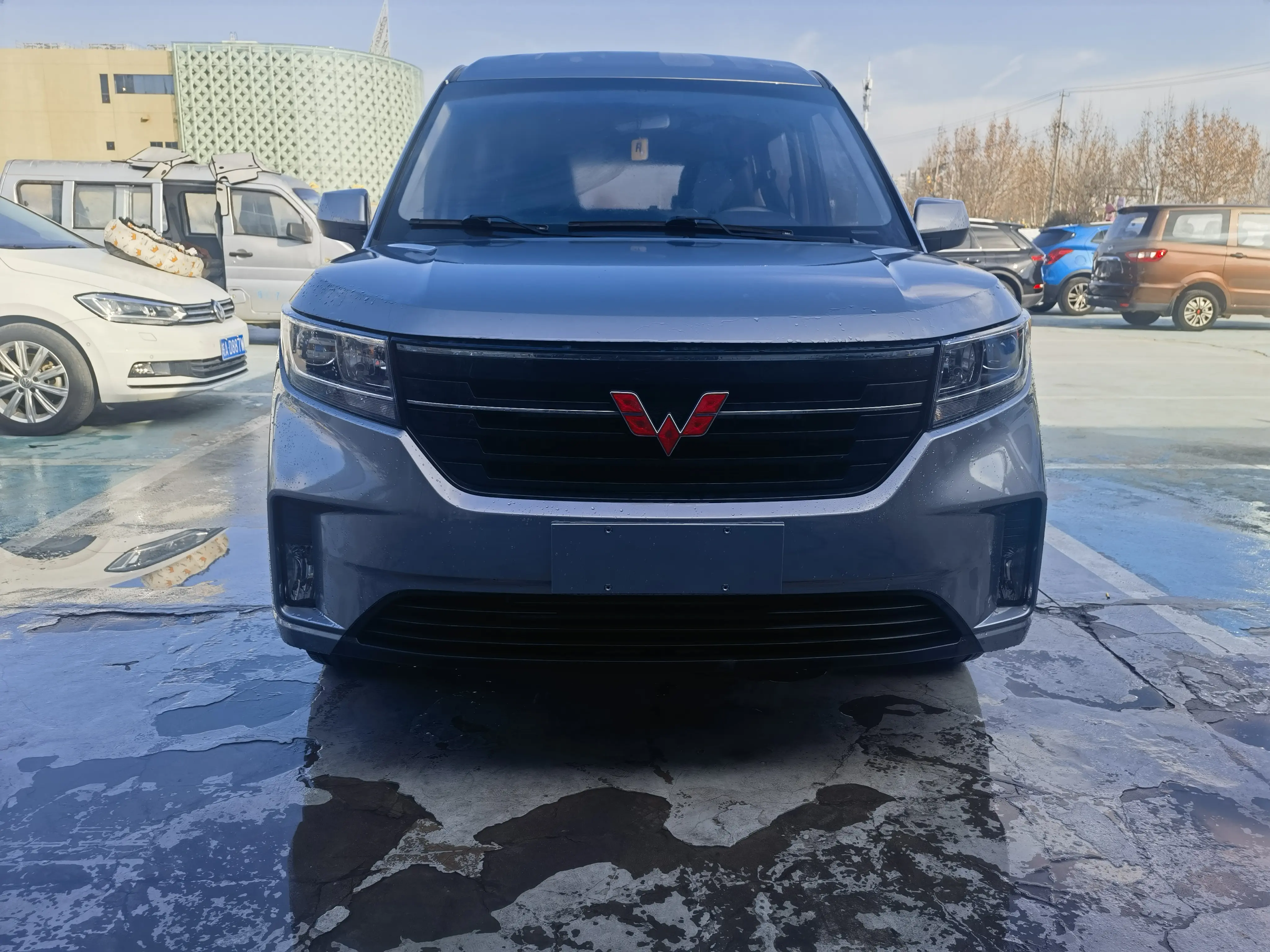 Wuling journey  из Китая